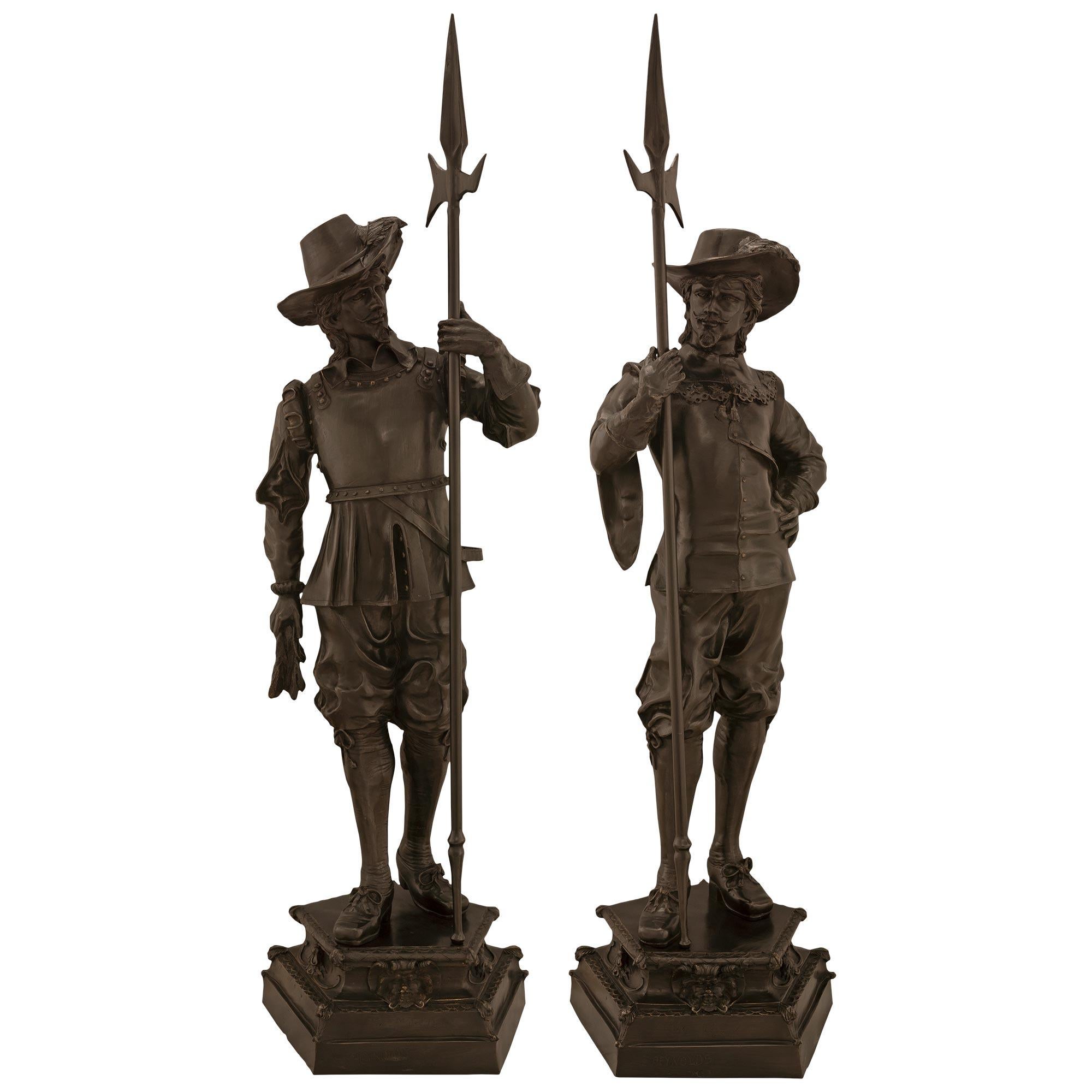 True Pair of French 19th Century Louis XVI St. Bronze Statues of Soldiers For Sale 9