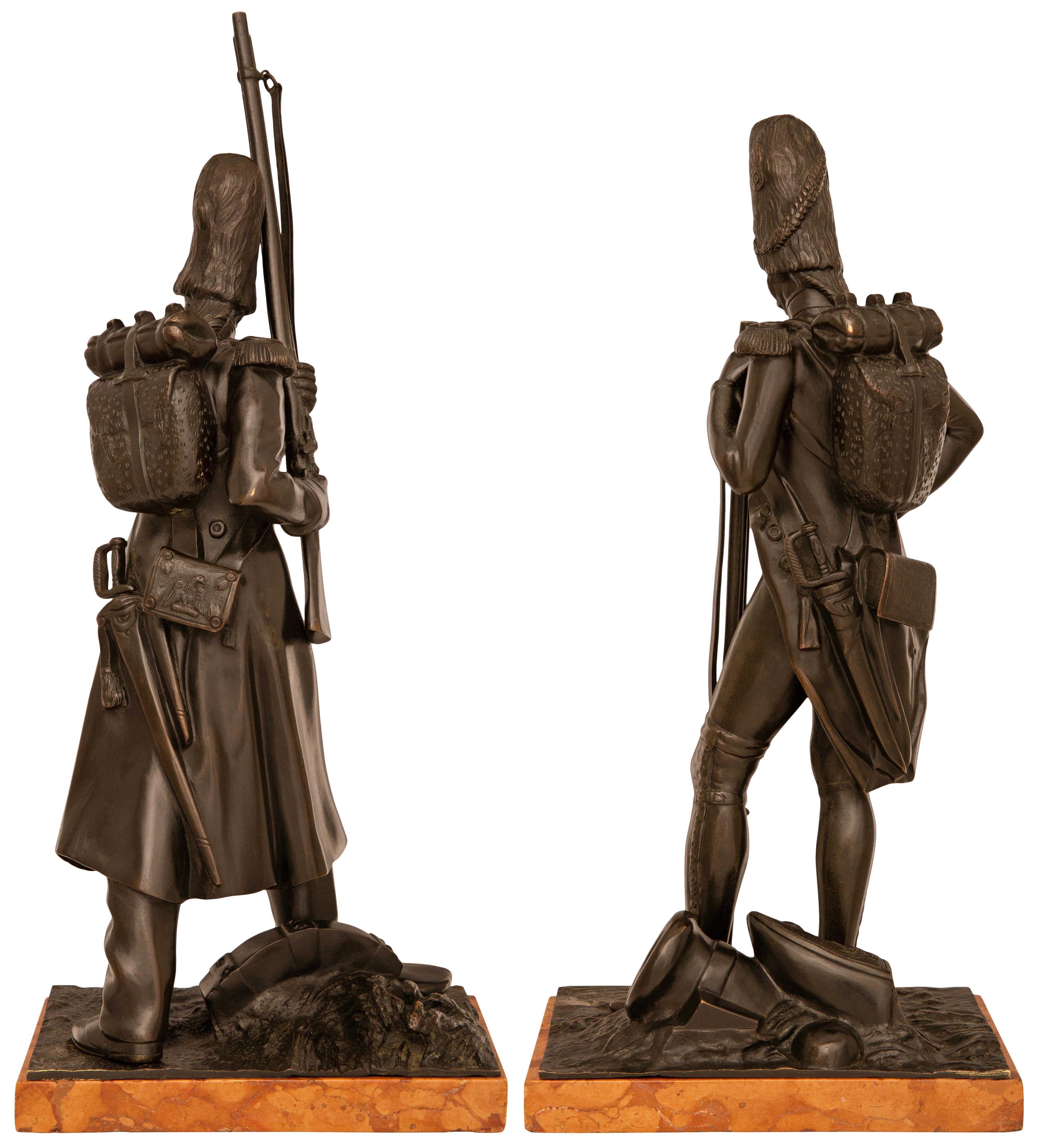 true pair of French 19th century patinated Bronze marble statues of Grenadier For Sale 8