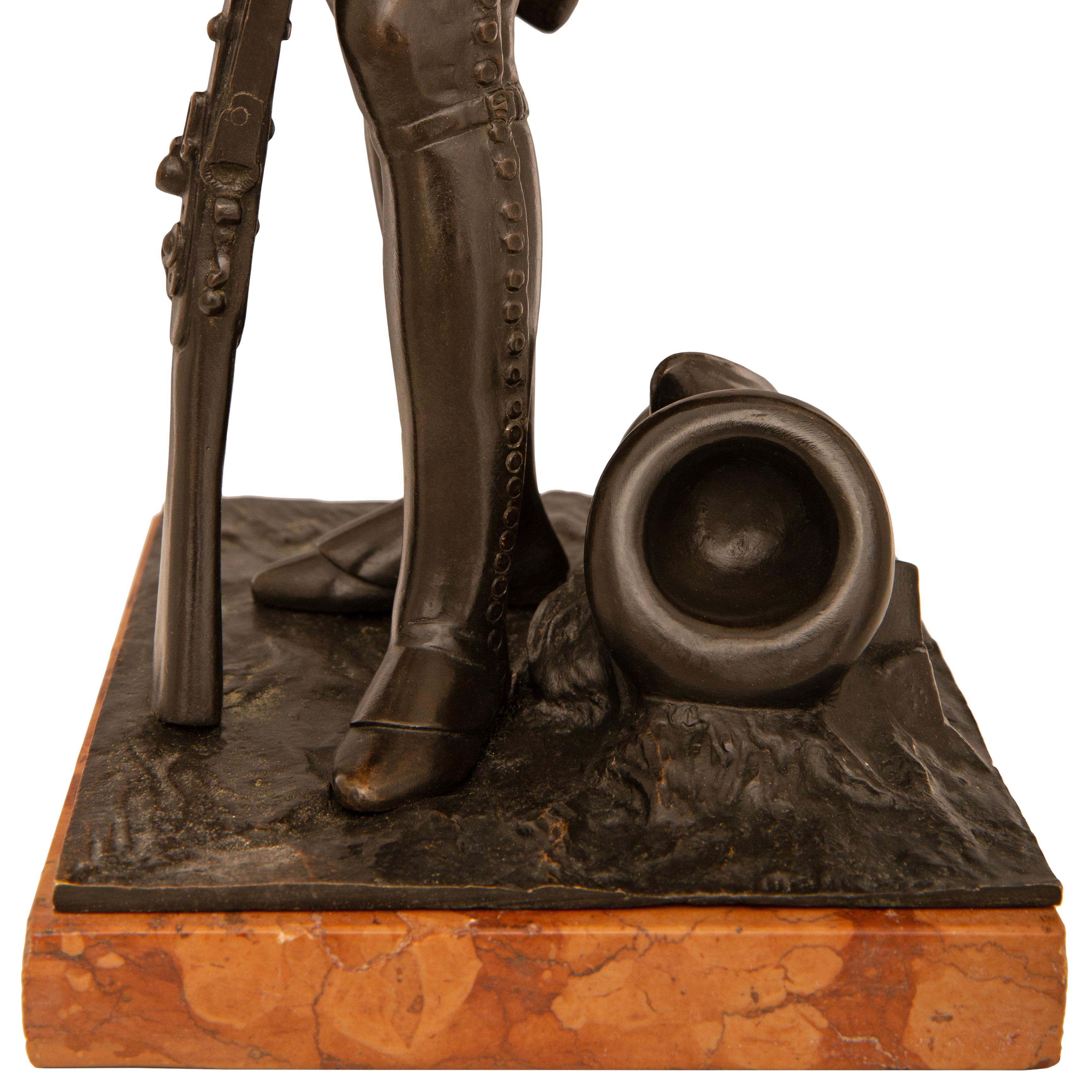 true pair of French 19th century patinated Bronze marble statues of Grenadier For Sale 7