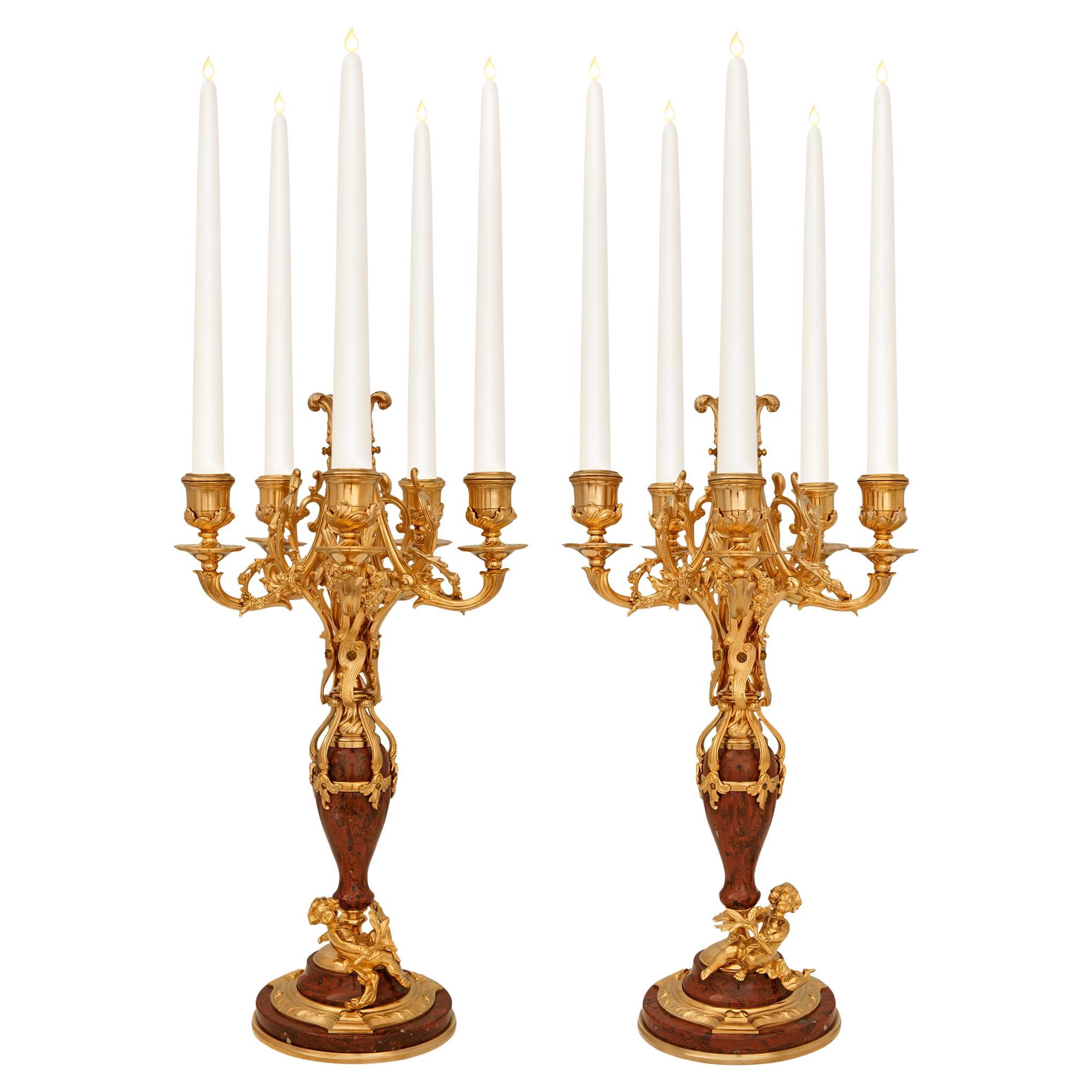 vera coppia di candelabri francesi del XIX secolo in marmo Rouge Griotte e Ormolu