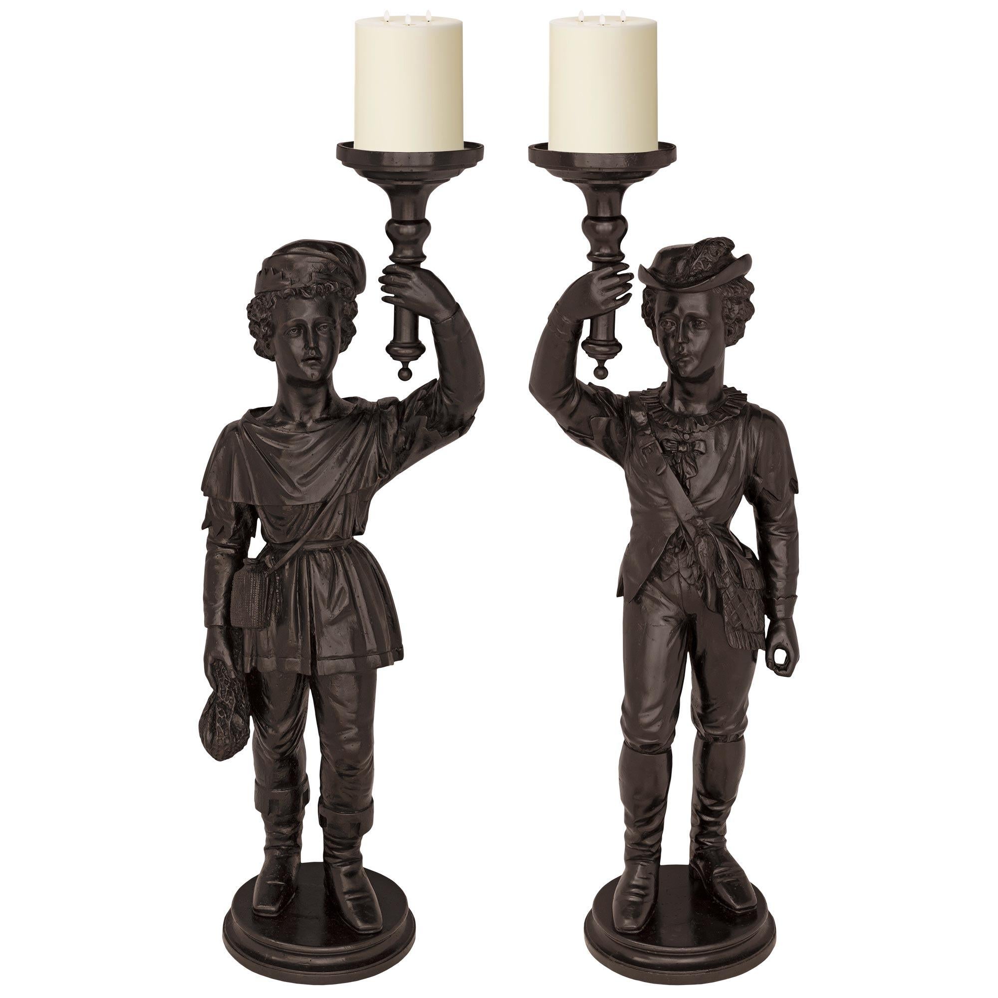 True Pair of Italian 18th Century Venetian St. Ebonized Fruitwood Stands For Sale 8