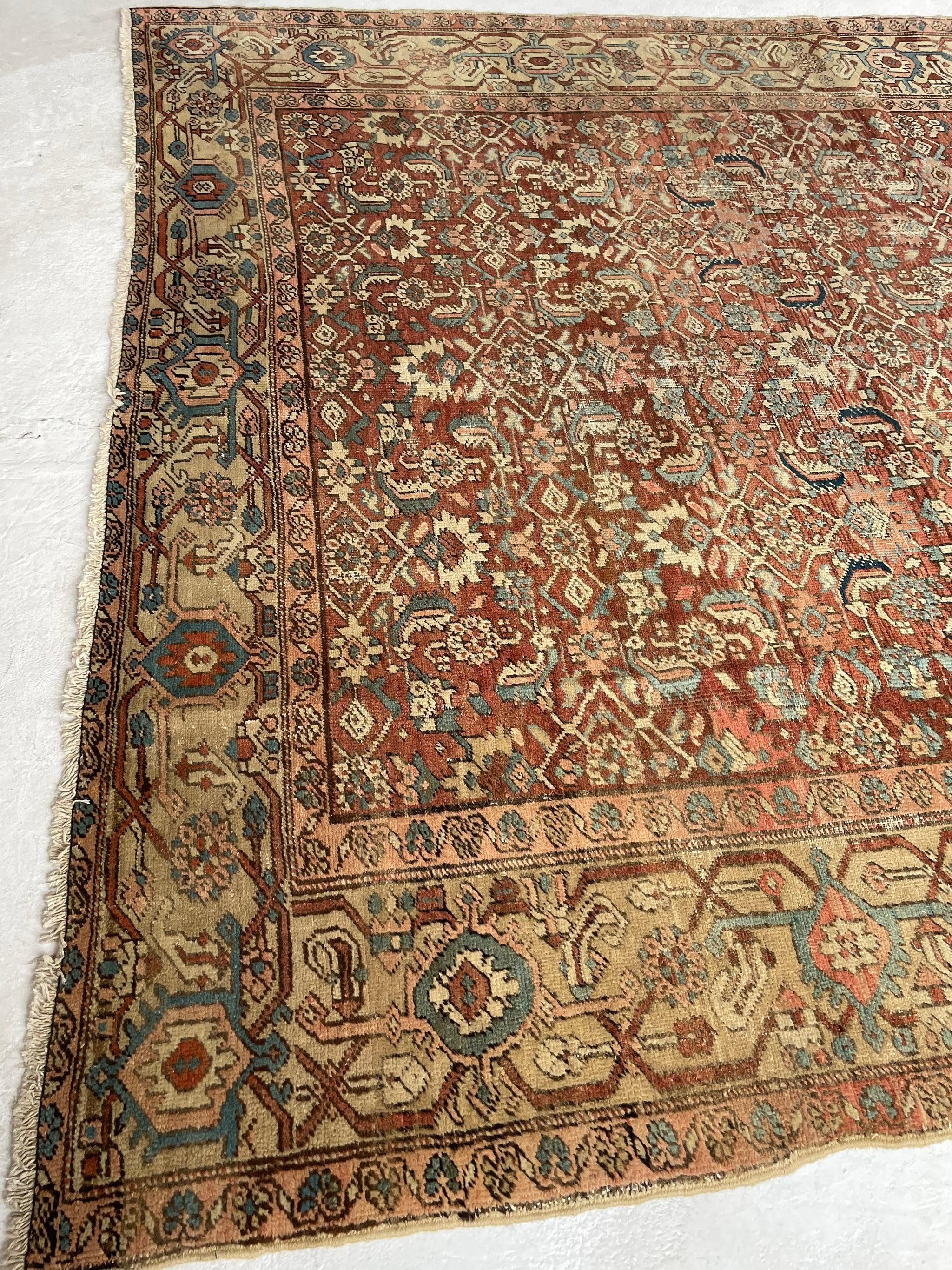 Truly Amazing Antique Rug with Iconic Design, circa 1920's For Sale 15