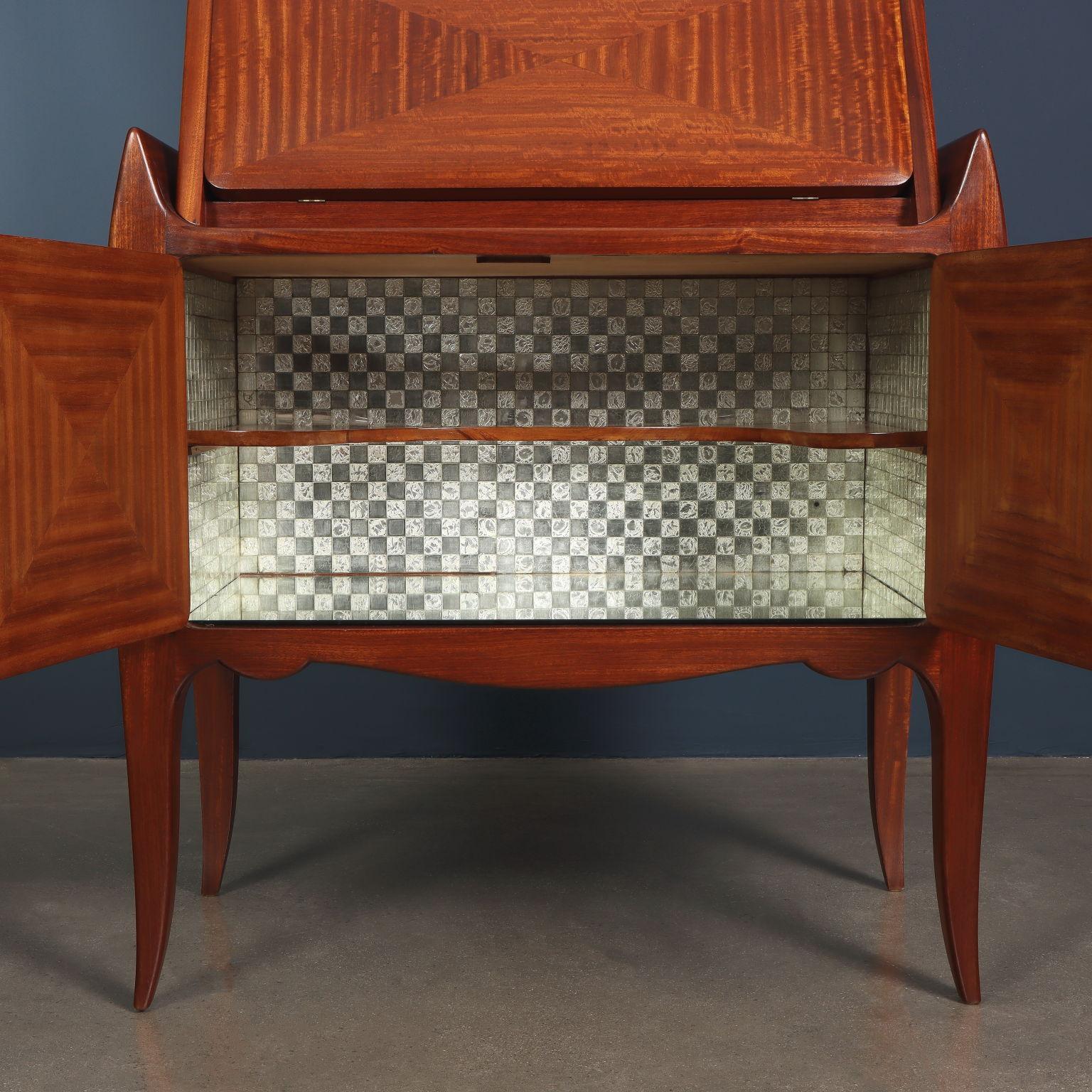 Trumeau 1950s Italian manufacture restored For Sale 5