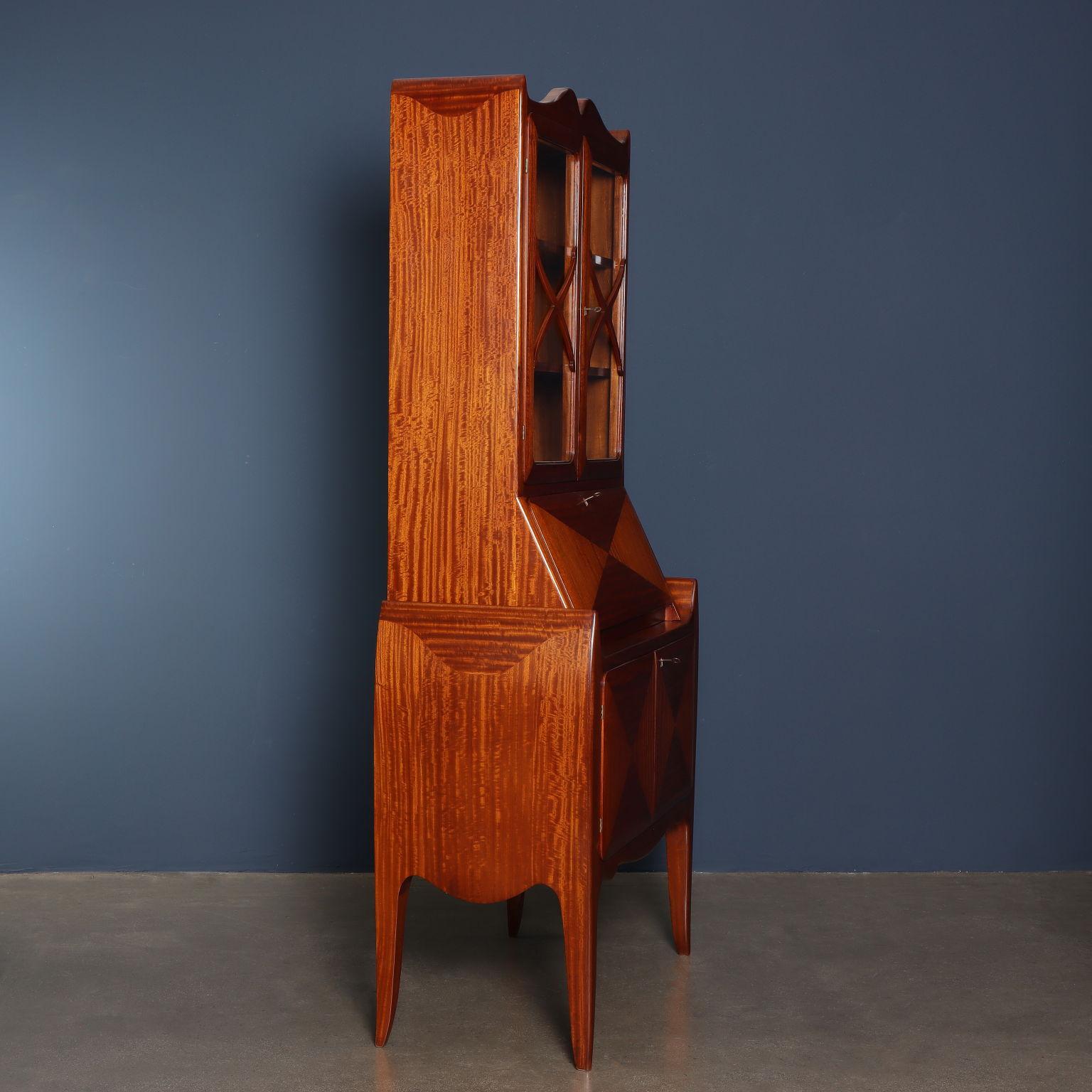 Trumeau 1950s Italian manufacture restored For Sale 8