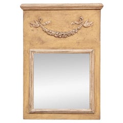 Specchio Trumeau con cornice in Wood Wood lavato con uccellini e festoni