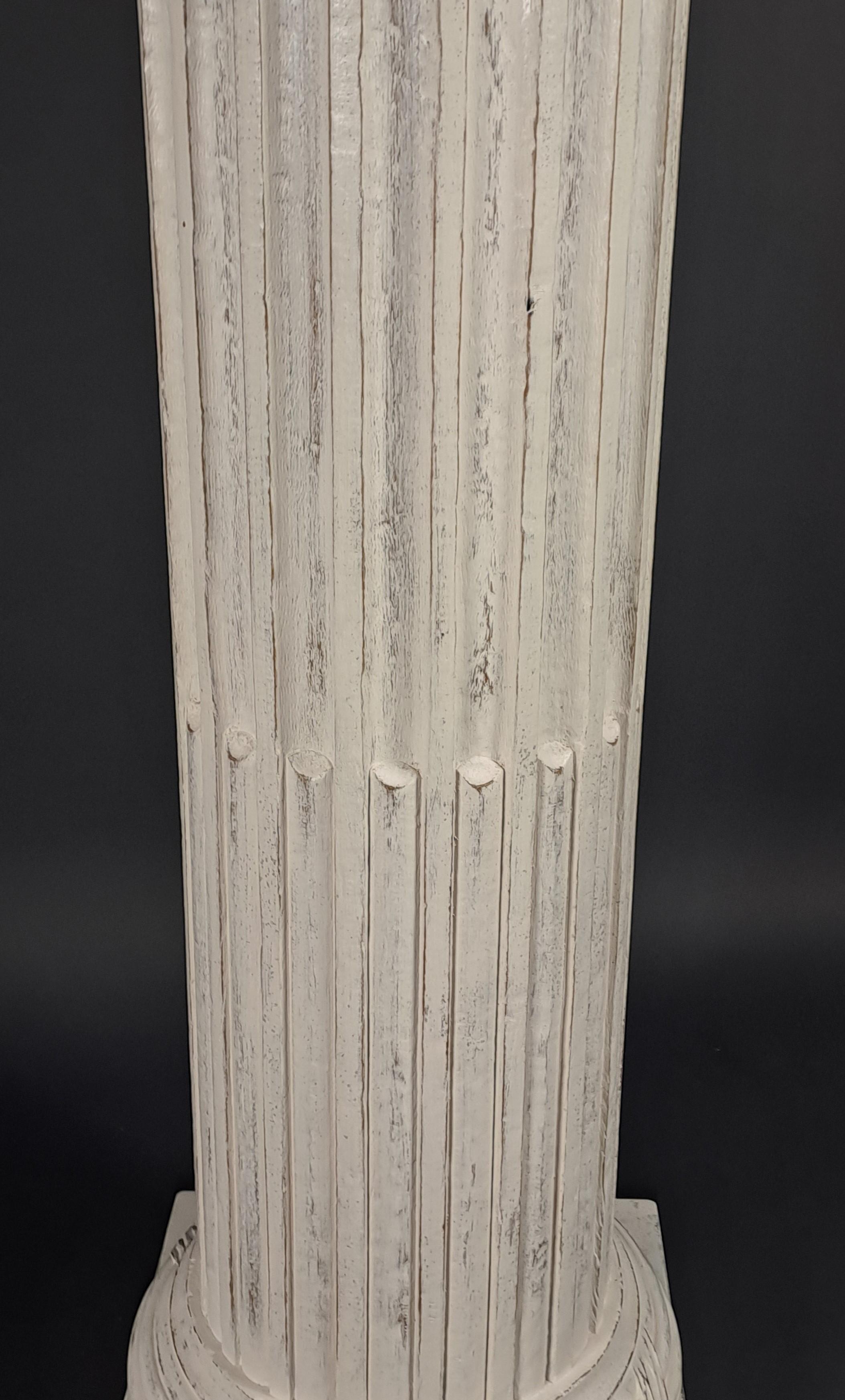 Abgeschnittene Säule im Louis-XVI-Stil mit gerippter Kannelierung (19. Jahrhundert) im Angebot