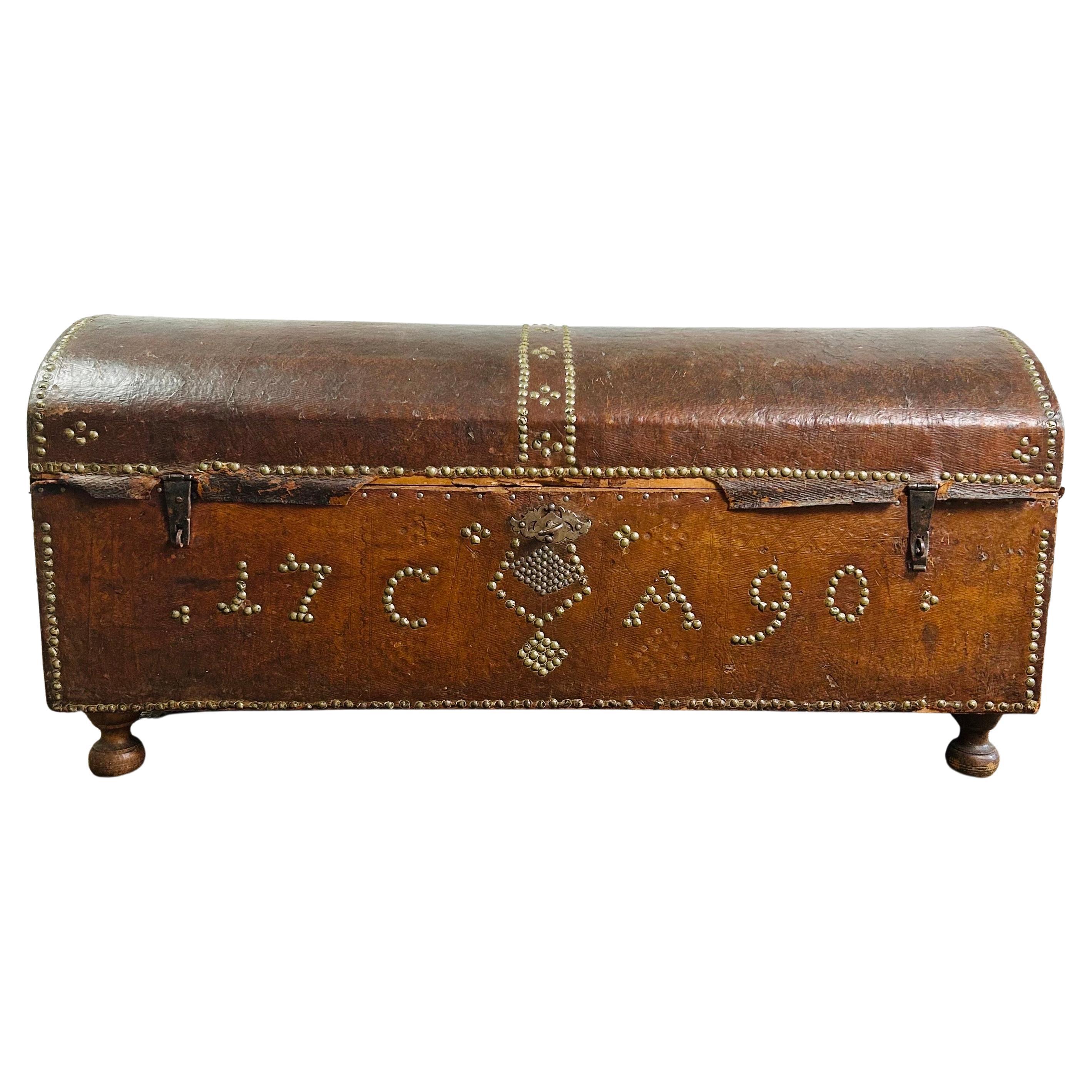 Trunk - Dome Chest Wrapped in Studded Leather - Italy - 18th Louis XV Period