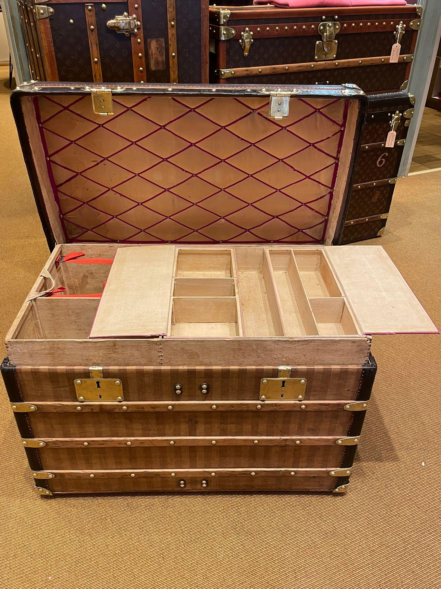 Koffer Louis Vuitton Malle Cabine Tissé Frankreich XX secolo Paris 1870 circa im Angebot 7
