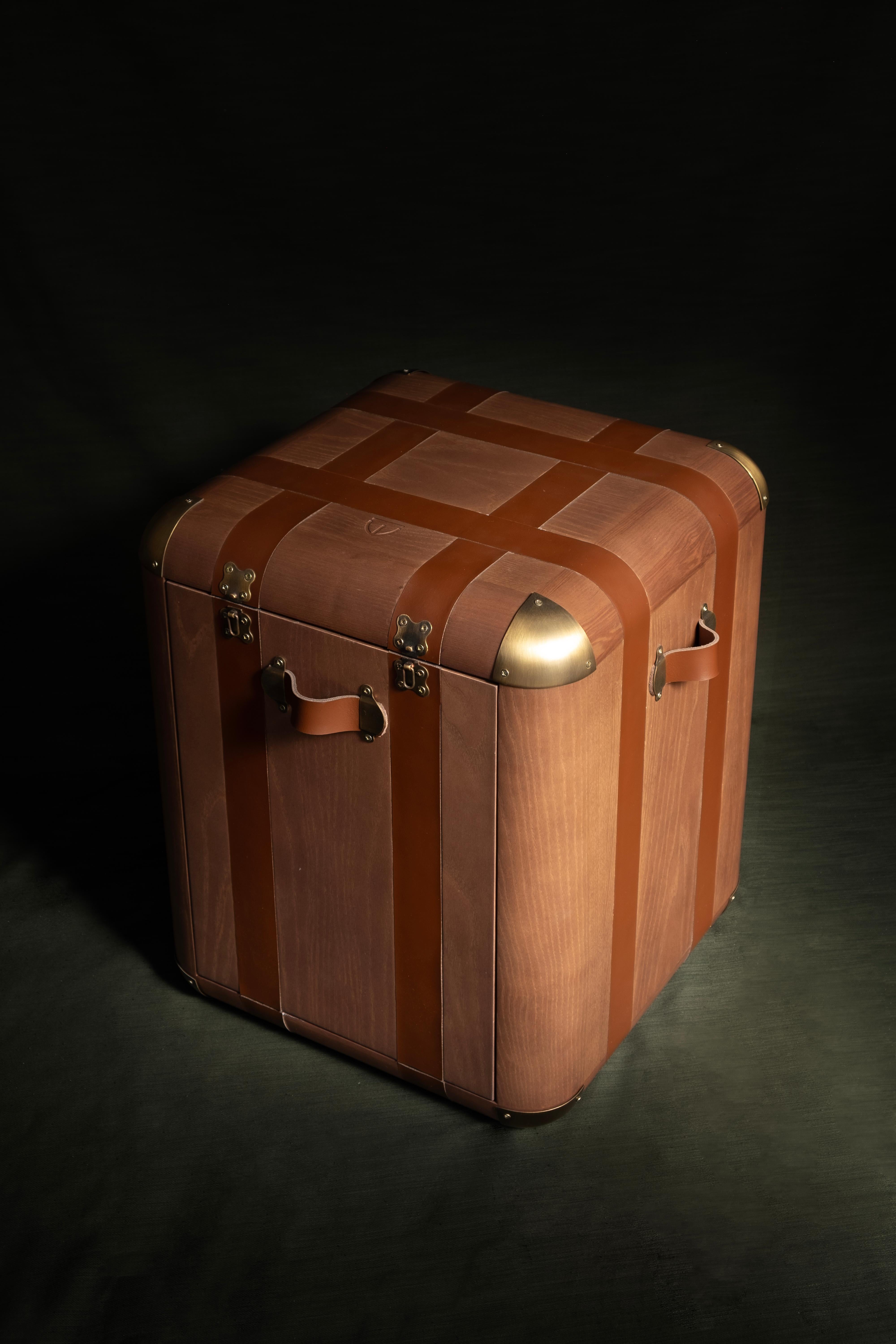 Table d'appoint Burke style tronc fabriquée à la main au Portugal par Wood Tailors en vente 3