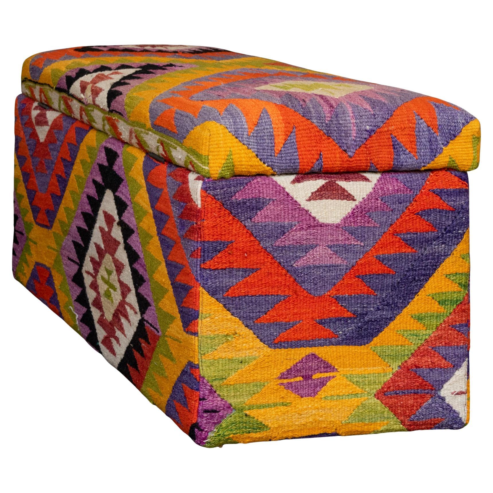 Turco Baule con Kilim in vendita