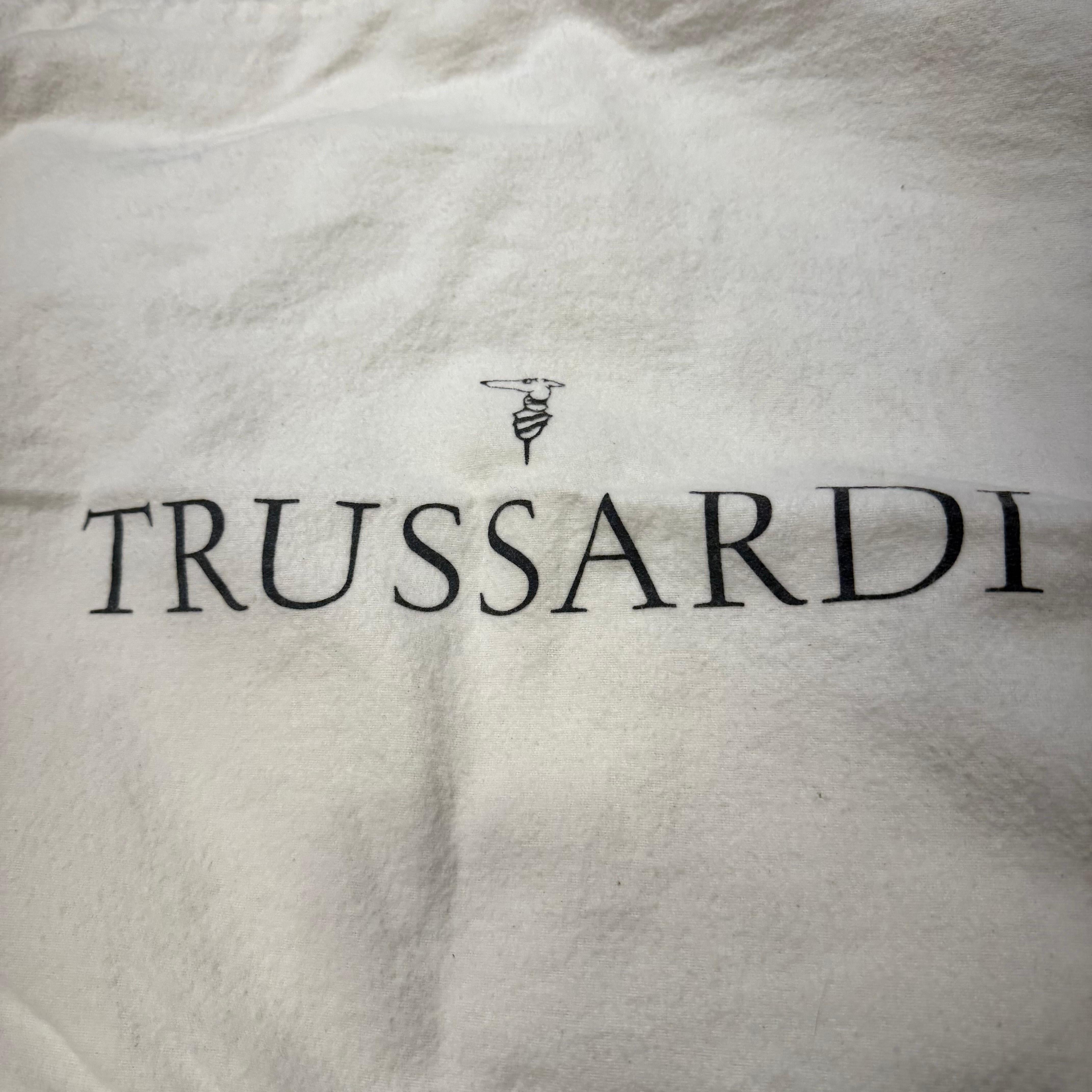 Bolso de viaje blando de piel verde Trussardi en venta 6