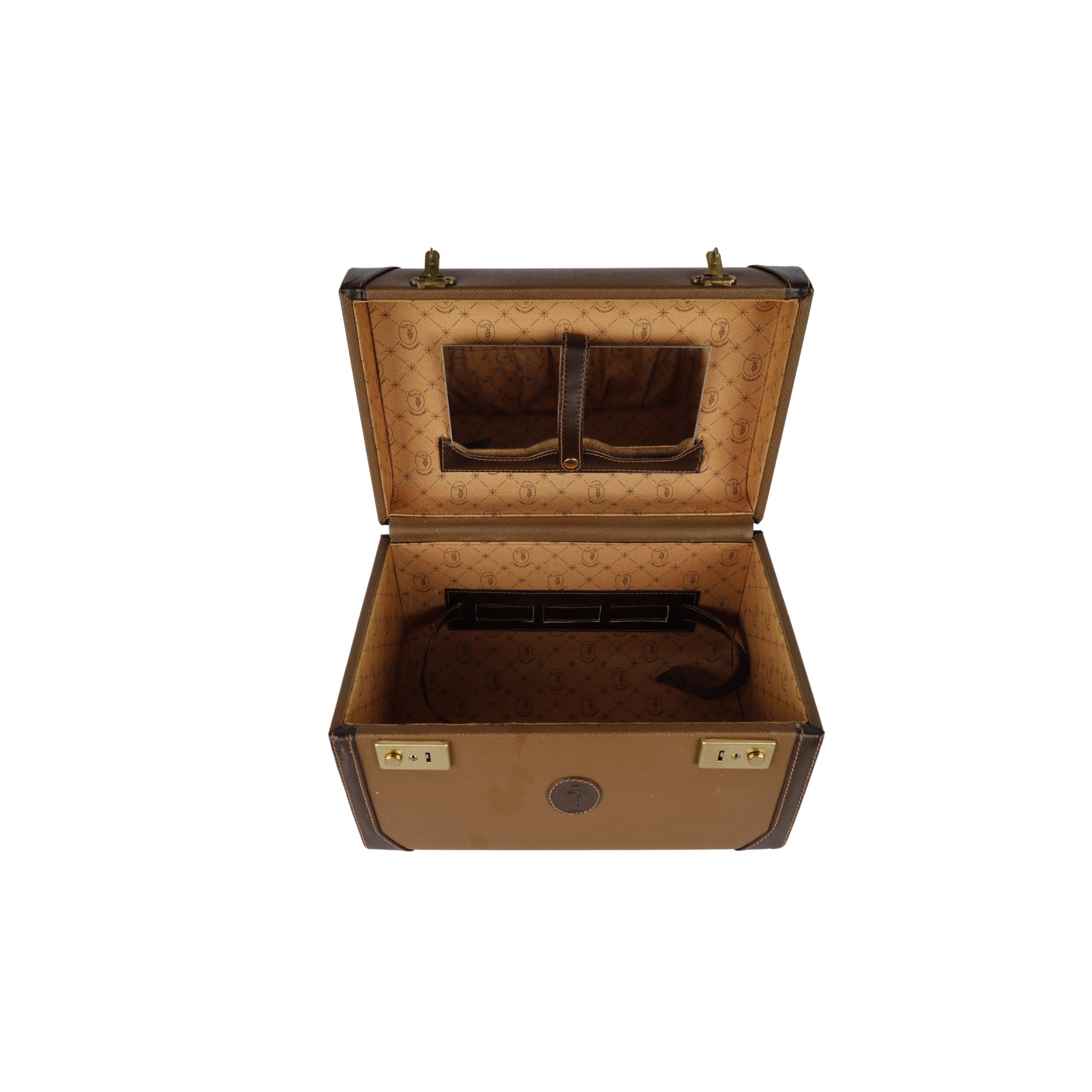 Trussardi Vintage Vanity Bag - '90s In Good Condition For Sale In Milano, IT