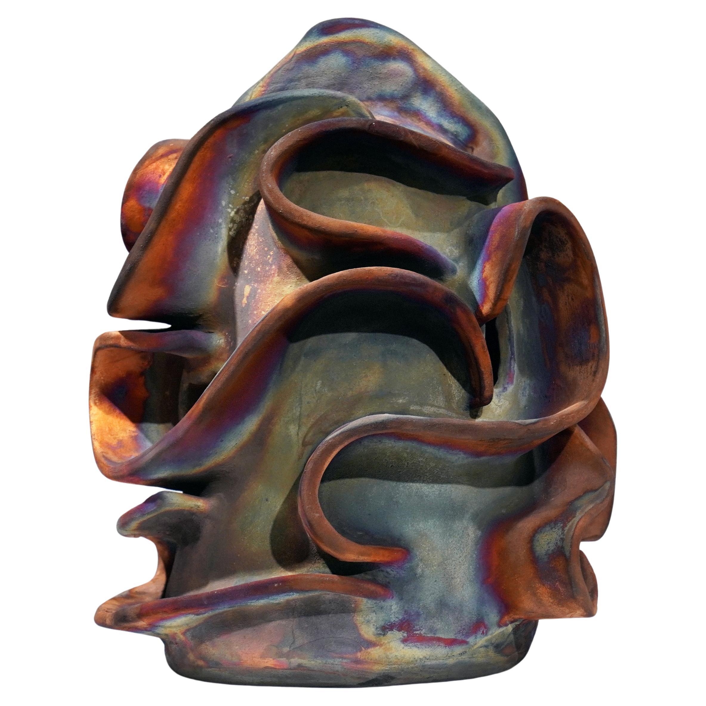 Trust - collection raku en céramique sculptée par Adil Ghani