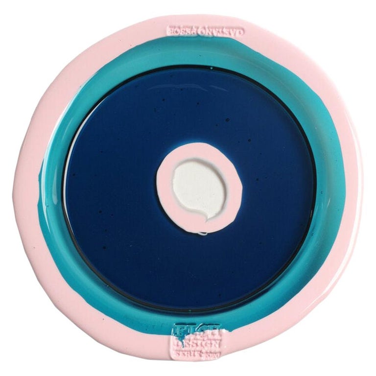 TryTray Large Round Tray in Clear Emerald and Matt Pink by Gaetano