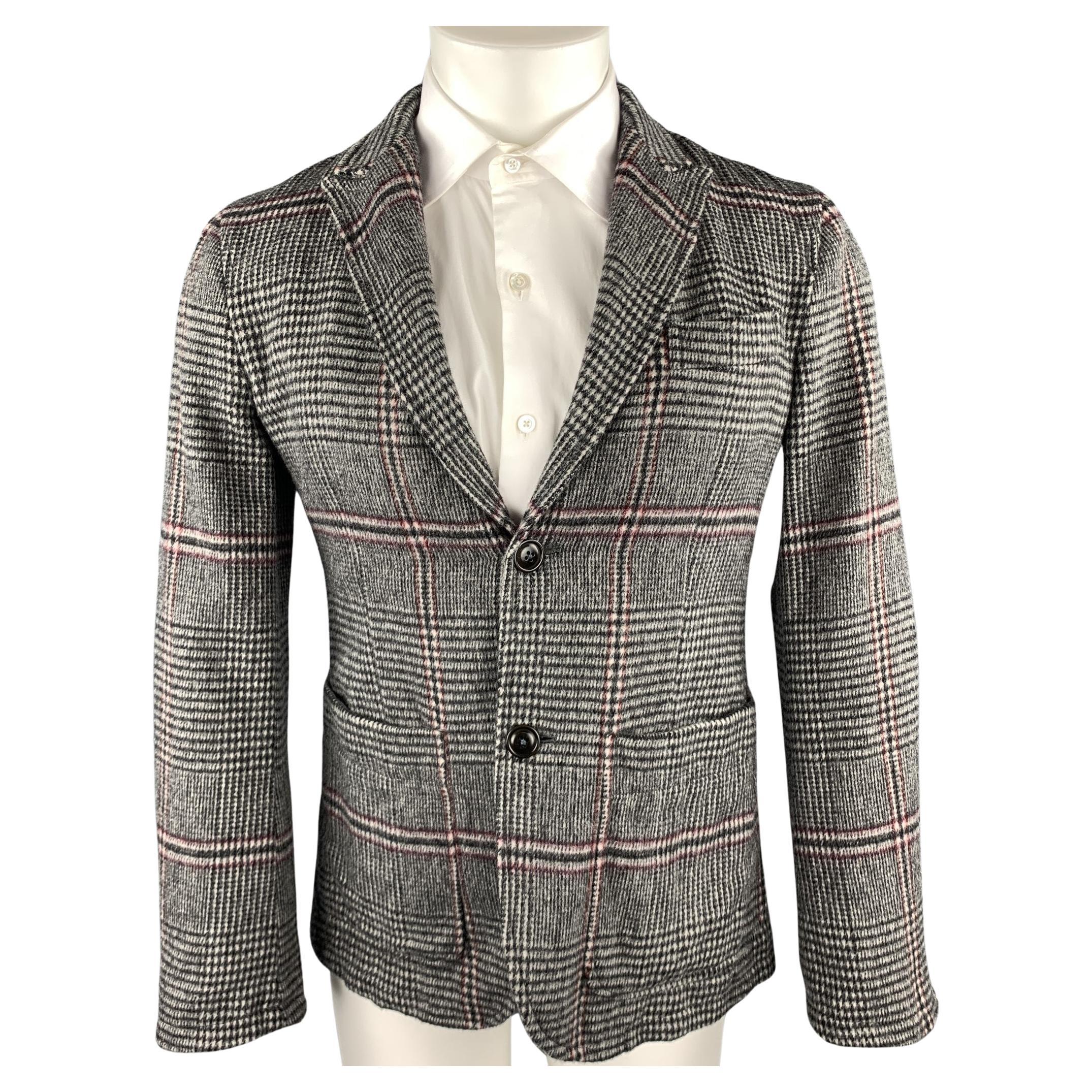 TS (S) Size S Gray Plaid Wool Blend Peak Lapel Sport Coat For Sale