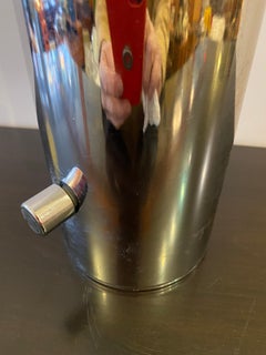 TSAO Designs: Chrom-Tischlampe