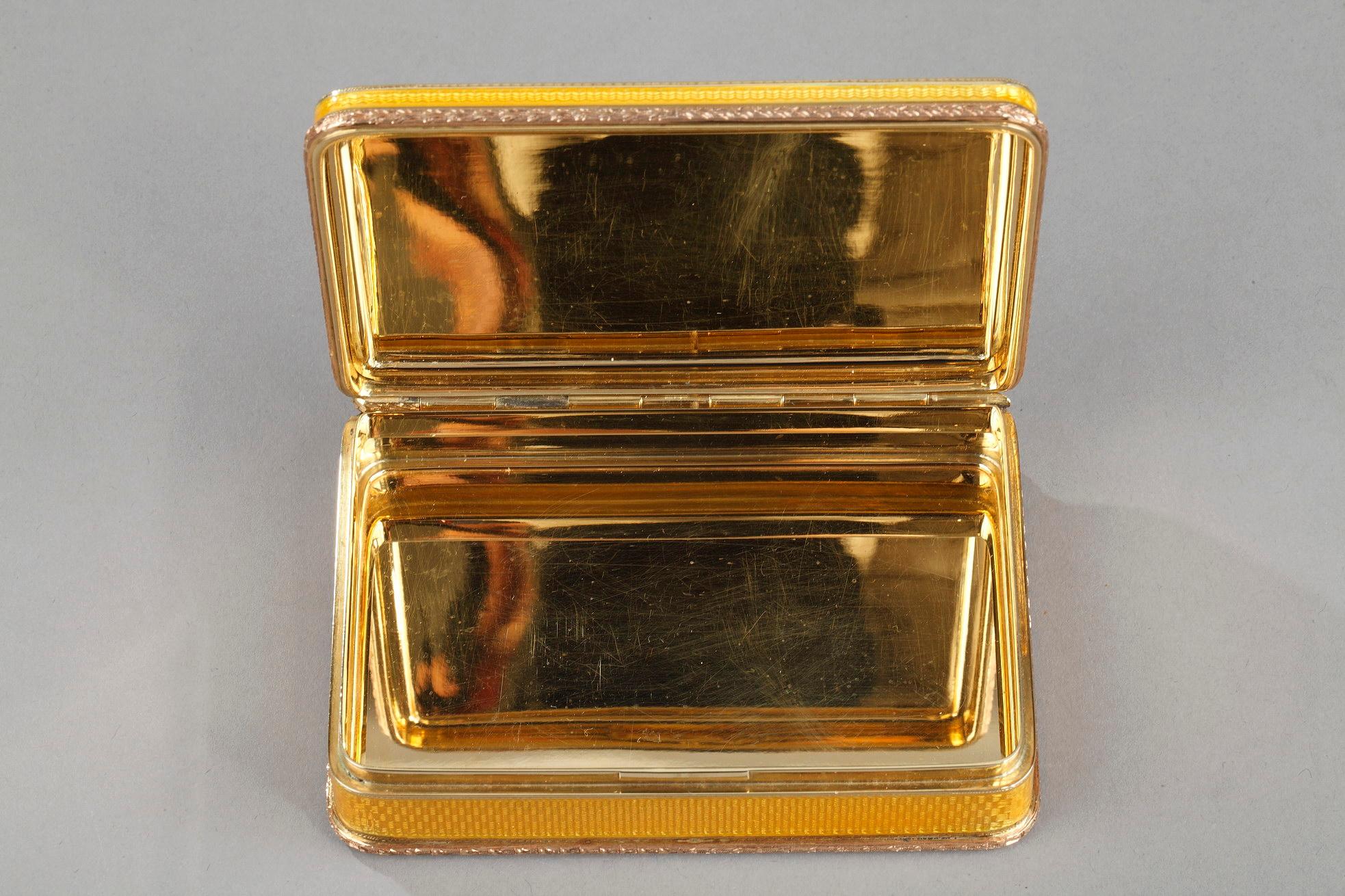 Tsar Nicholas II coronation snuff box. In homage to FABERGE. Early 20th century. 3