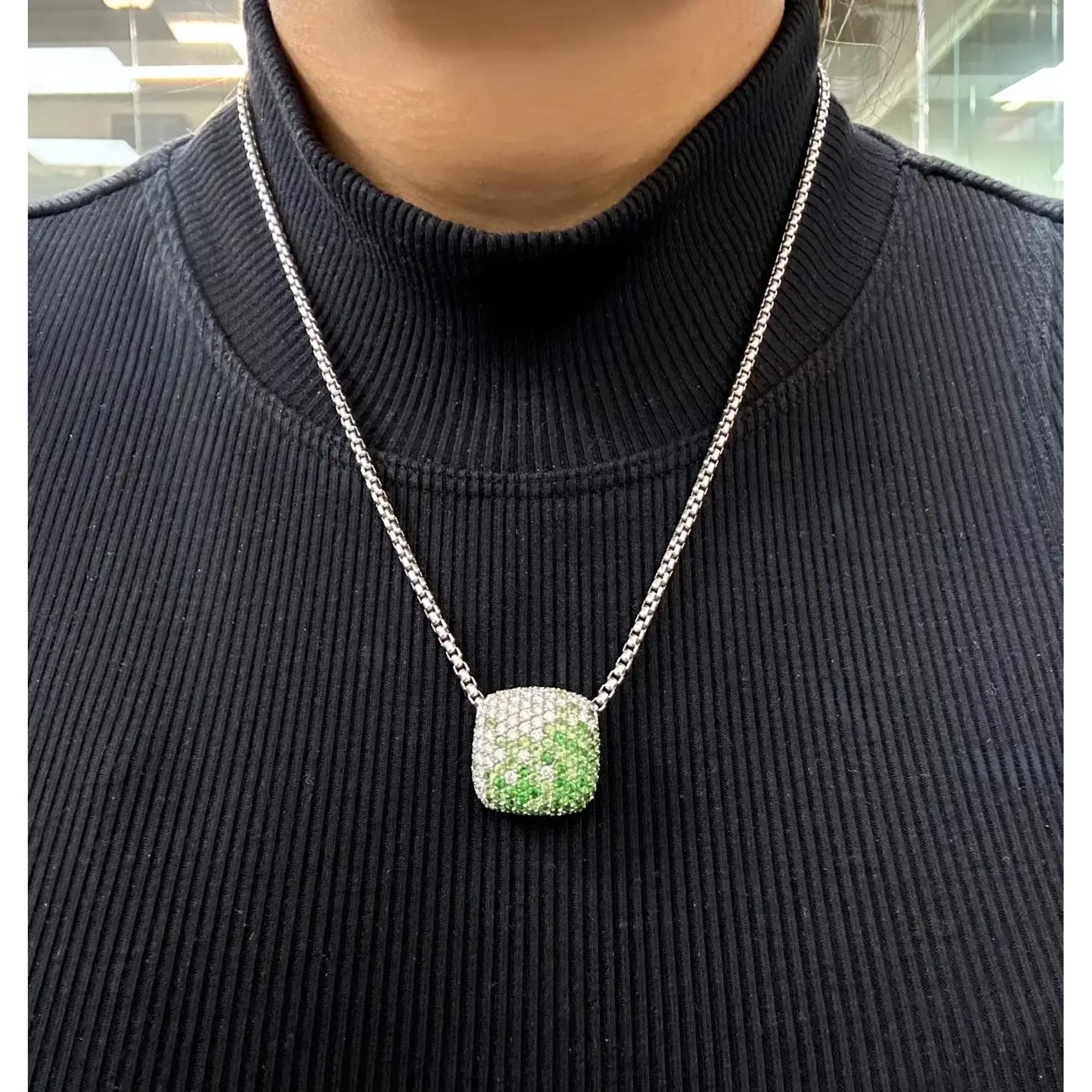 Women's Tsavorite 2.13Ctw And Diamond 1.65Ctw Pendant Necklace 18K White Gold 18.5 inch For Sale