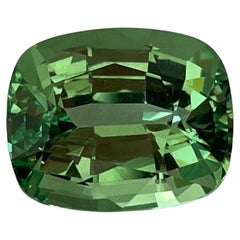 Tsavorite, 4.70ct, Tanzania