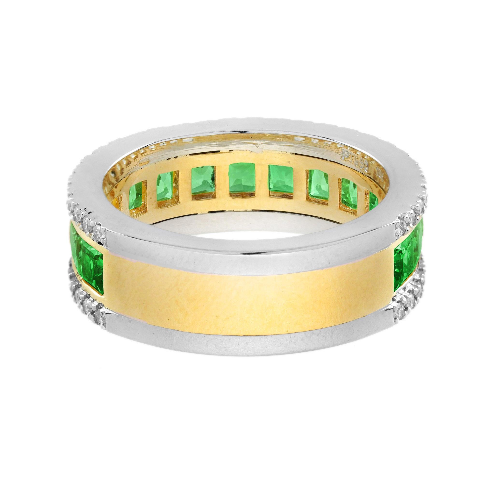 Tsavorite and Diamond Classic Half Eternity Band Ring in 18K Yellow Gold In New Condition For Sale In Bangkok, TH
