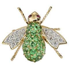 Tsavorite and Diamond Vintage Bee Brooch in 18 Karat Yellow Gold