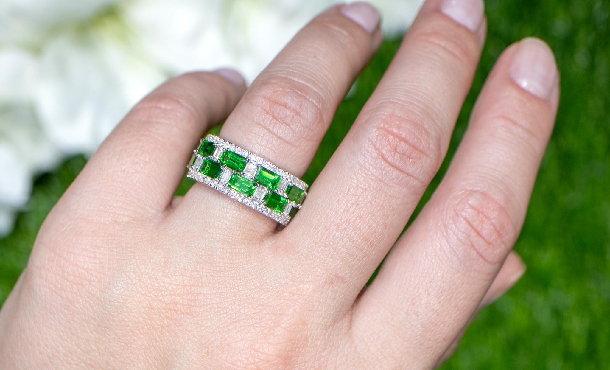 Octagon Cut Tsavorite Band Ring With Diamonds 3.81 Carats 18K Gold For Sale