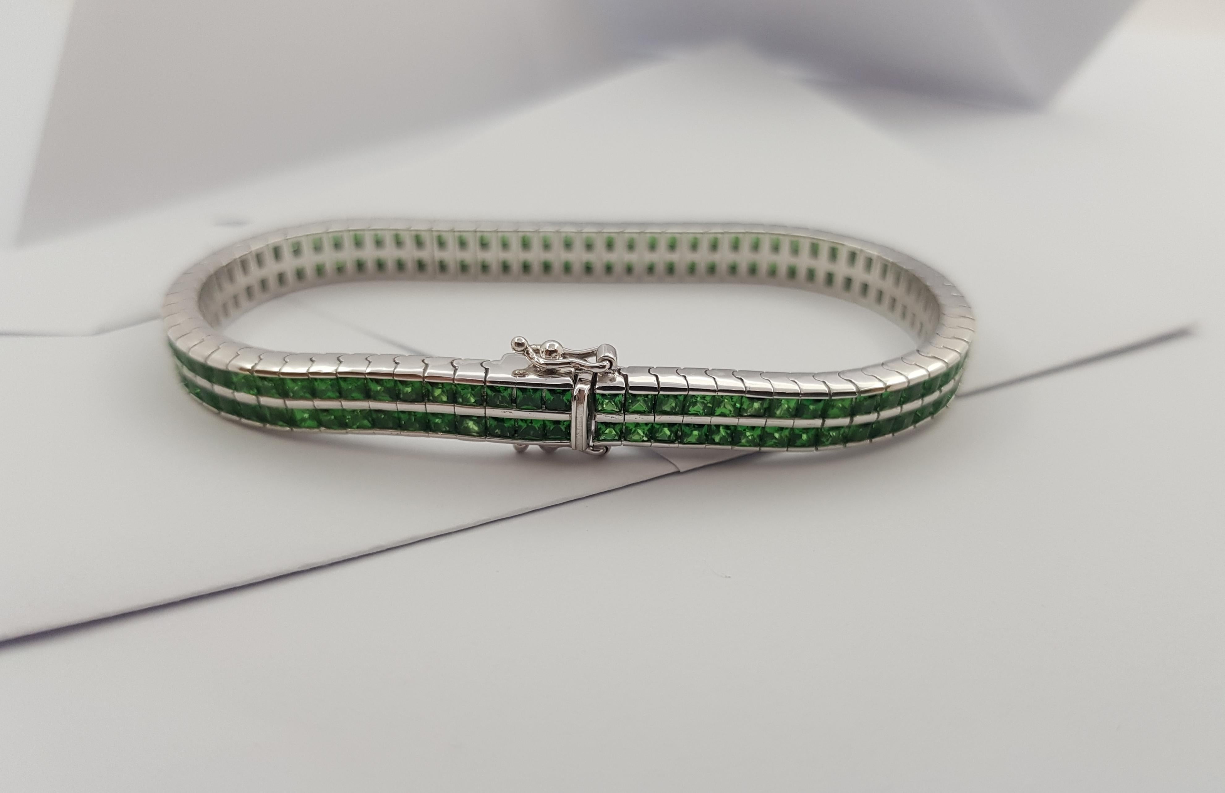 Conjunto de pulsera de tsavoritas en engastes de oro blanco de 18 quilates en venta 6