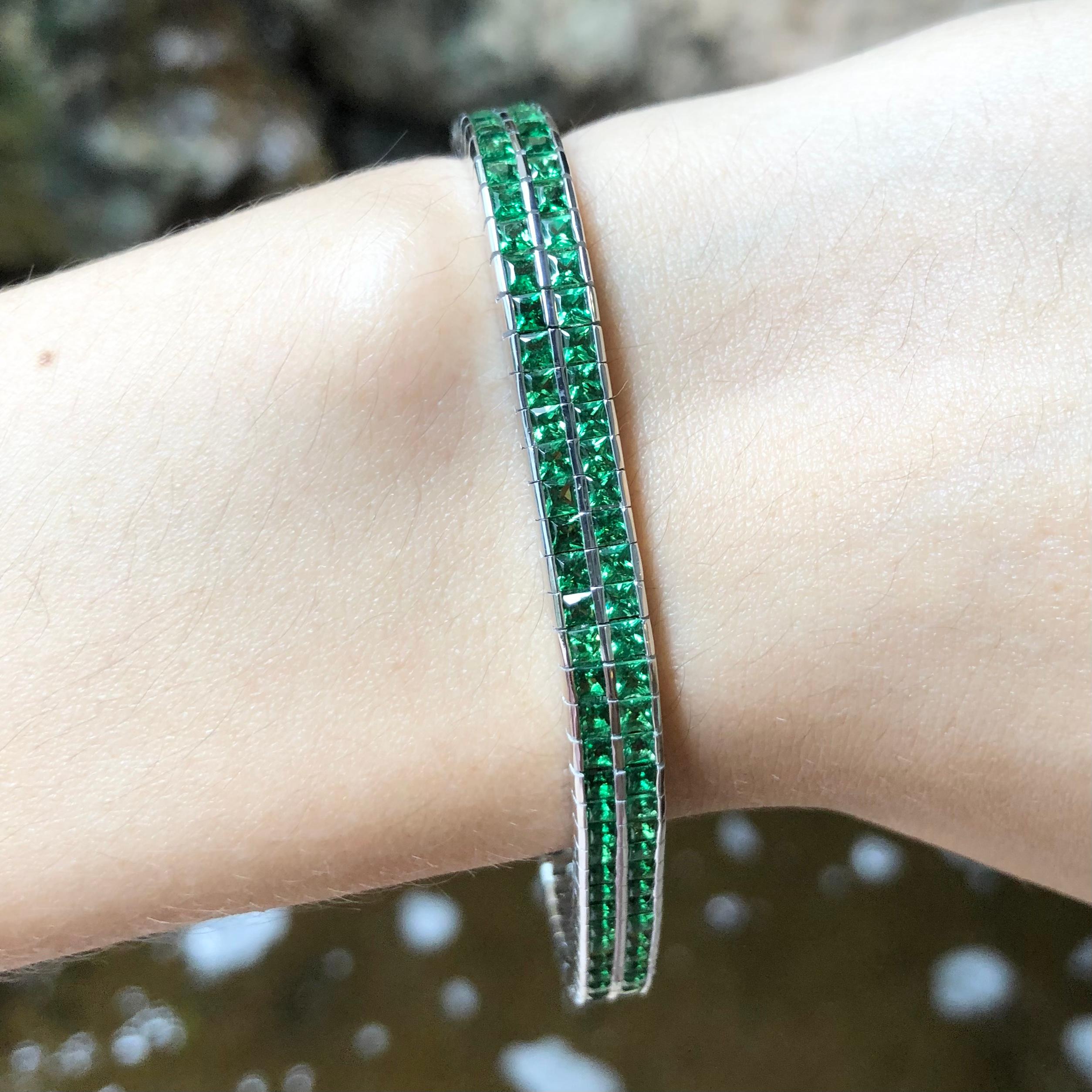Conjunto de pulsera de tsavoritas en engastes de oro blanco de 18 quilates en Nuevo estado para la venta en Bangkok, TH