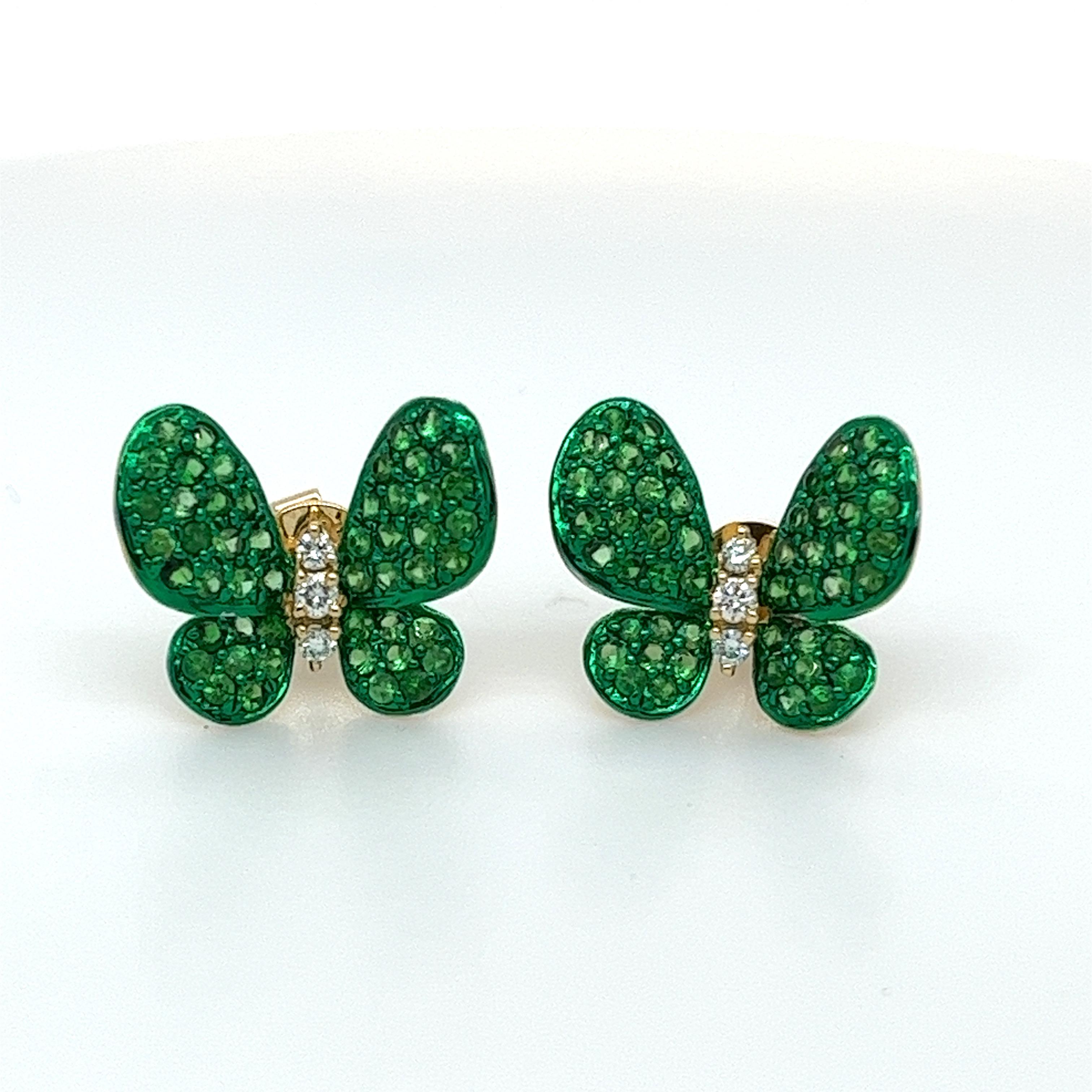 Round Cut Tsavorite Butterfly Earrings in 18 Karat Yellow Gold For Sale