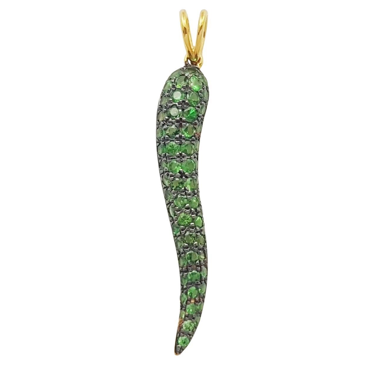 Pendentif Chillie en or 18 carats serti de tsavorites