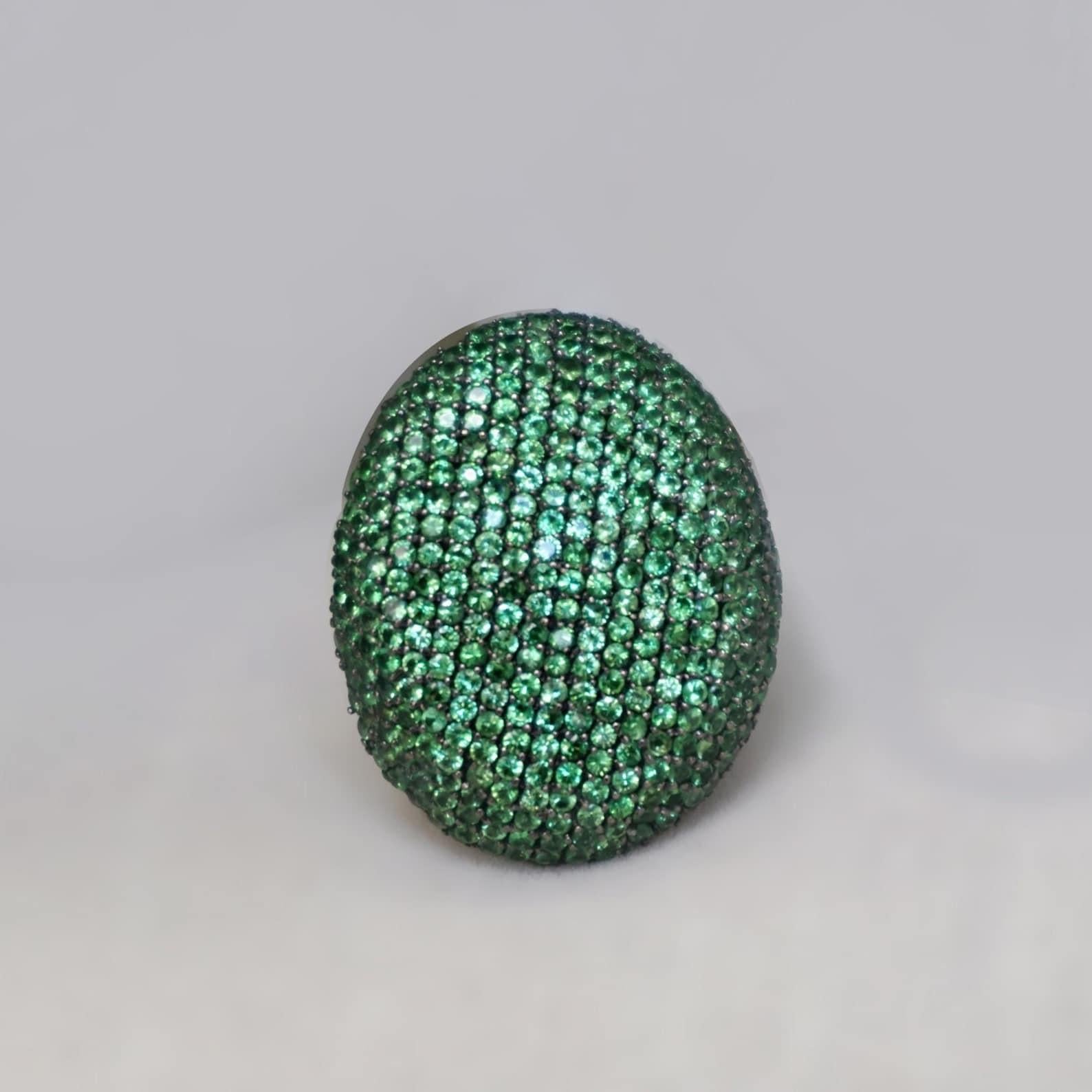 Tsavorite Cocktail Ring 925 Sterling Silver Gemstone Dome Ring Unique Gift. In New Condition For Sale In Chicago, IL