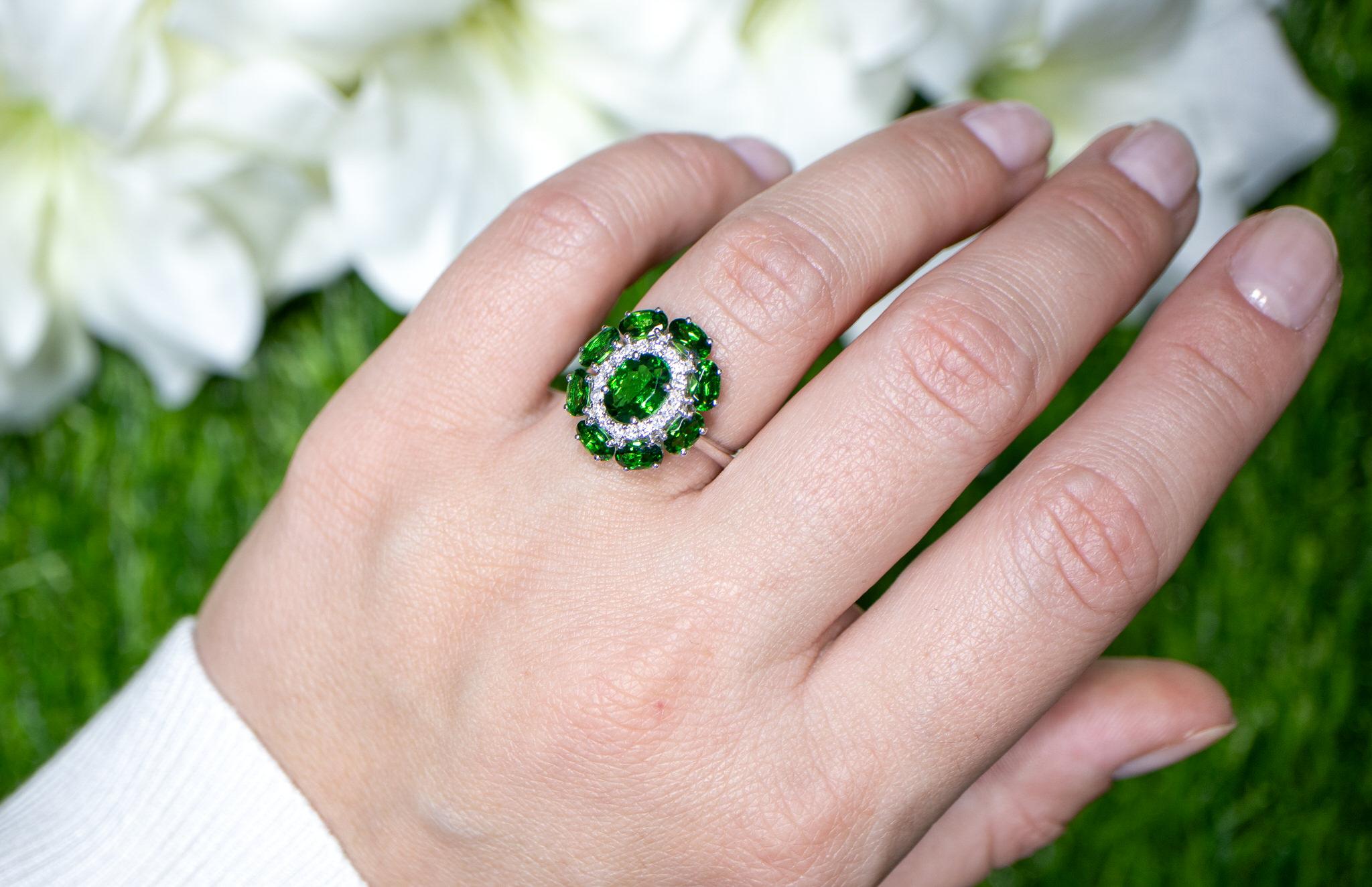 Tsavorite Cocktail Ring With Diamonds 3.56 Carats 18K White Gold For Sale 2