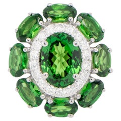 Anillo Cóctel Tsavorita Con Diamantes 3,56 Quilates Oro Blanco 18K