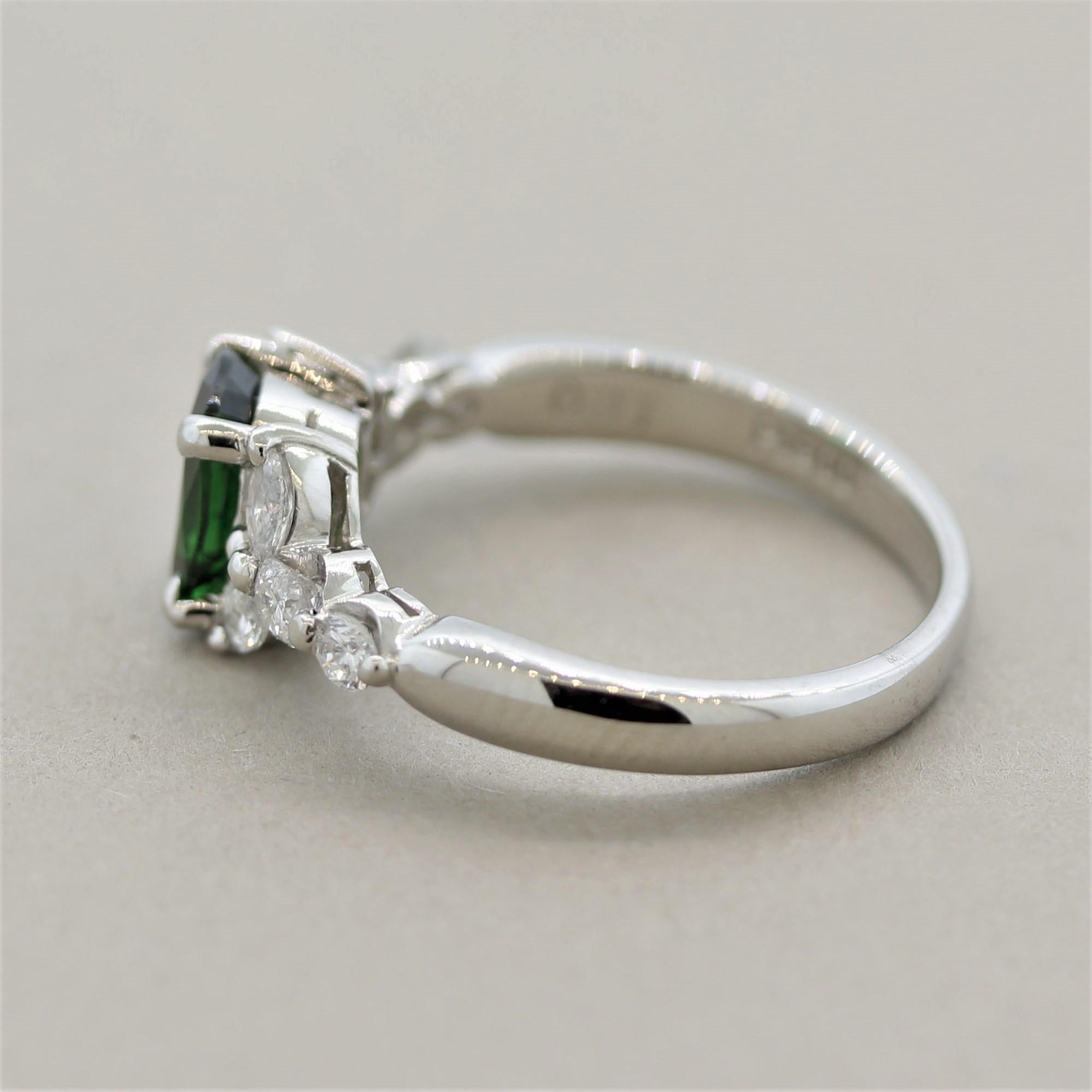Women's Tsavorite Diamond Platinum Ring For Sale
