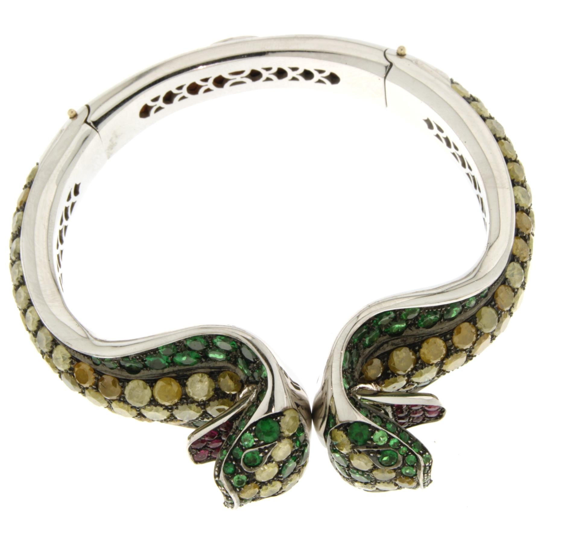 Bracelet en or blanc 18kt Tsavorite, diamant, rubis, Paolo Piovan  en vente 9