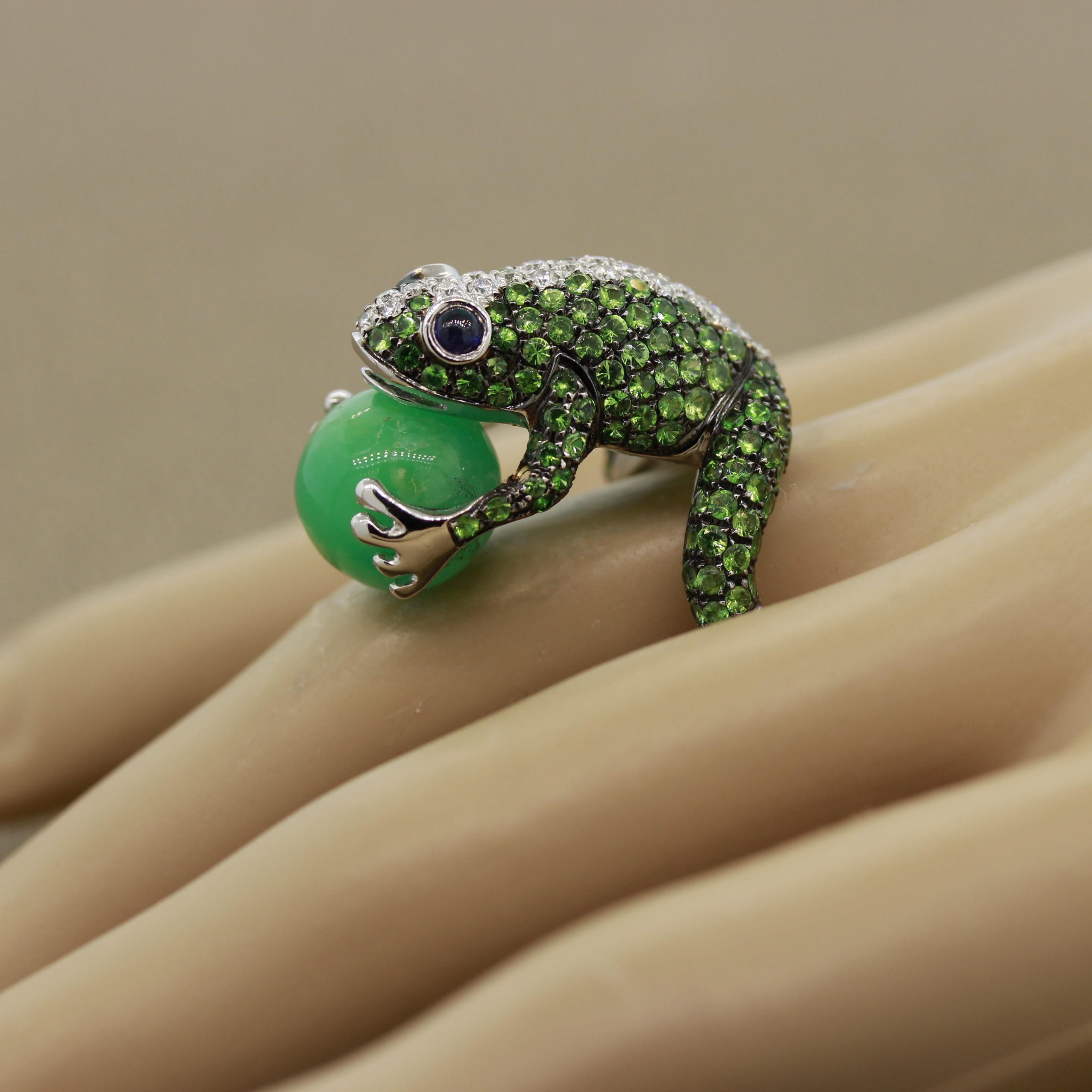 Tsavorite Diamond Sapphire Jade Gold Frog Ring For Sale 3
