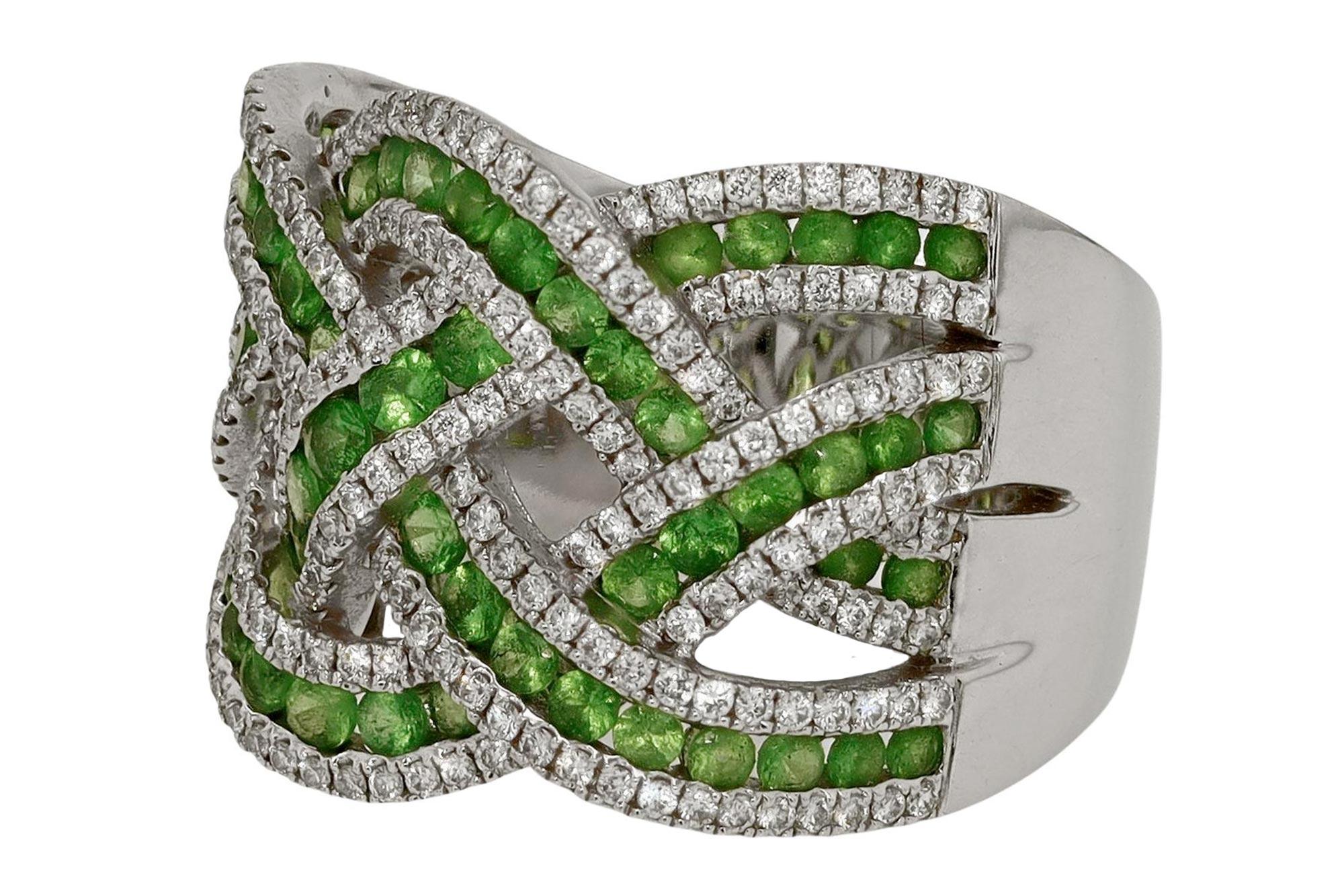 Tsavorite & Diamond Wide Woven Cigar Band In Excellent Condition For Sale In Santa Barbara, CA