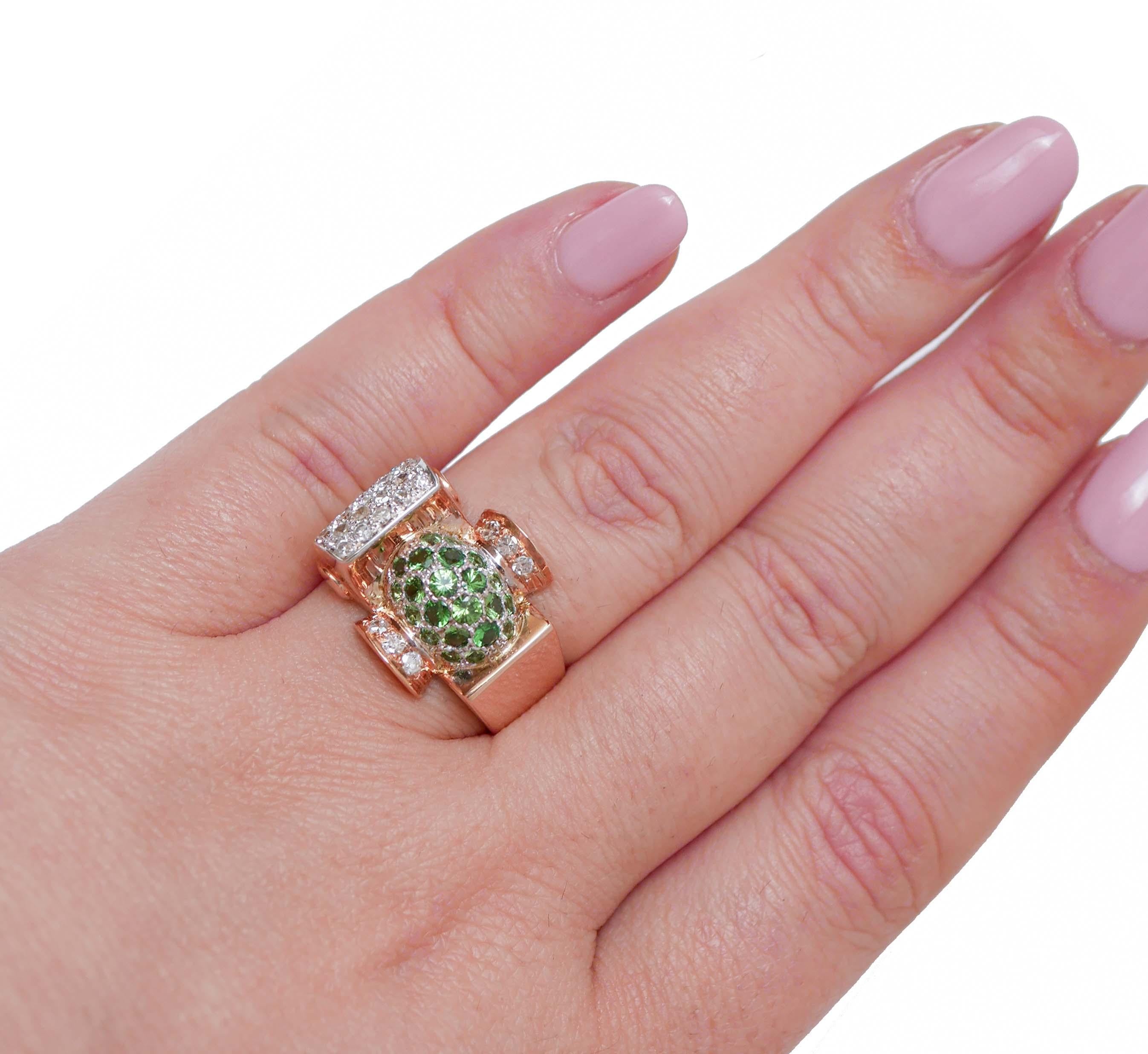 Tsavorite, Diamonds, 18 Karat Rose Gold Ring. In Good Condition For Sale In Marcianise, Marcianise (CE)