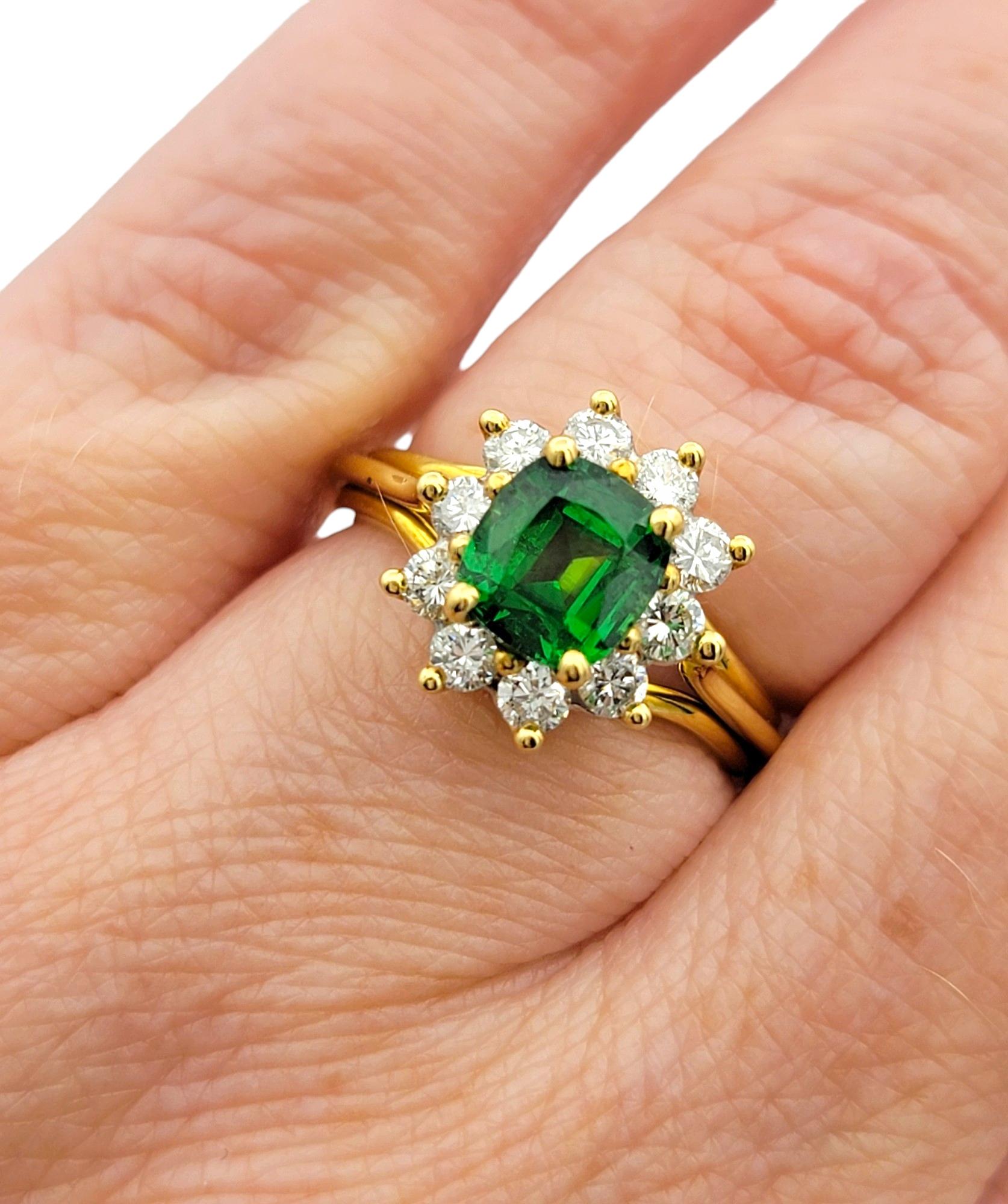 Tsavorite Garnet and Diamond Halo Ring with Split Shank in 18 Karat Yellow Gold For Sale 1