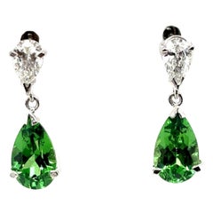 Pendientes Gota Granate Tsavorita y Diamante Pera sobre Pera Oro Blanco 18 Kilates