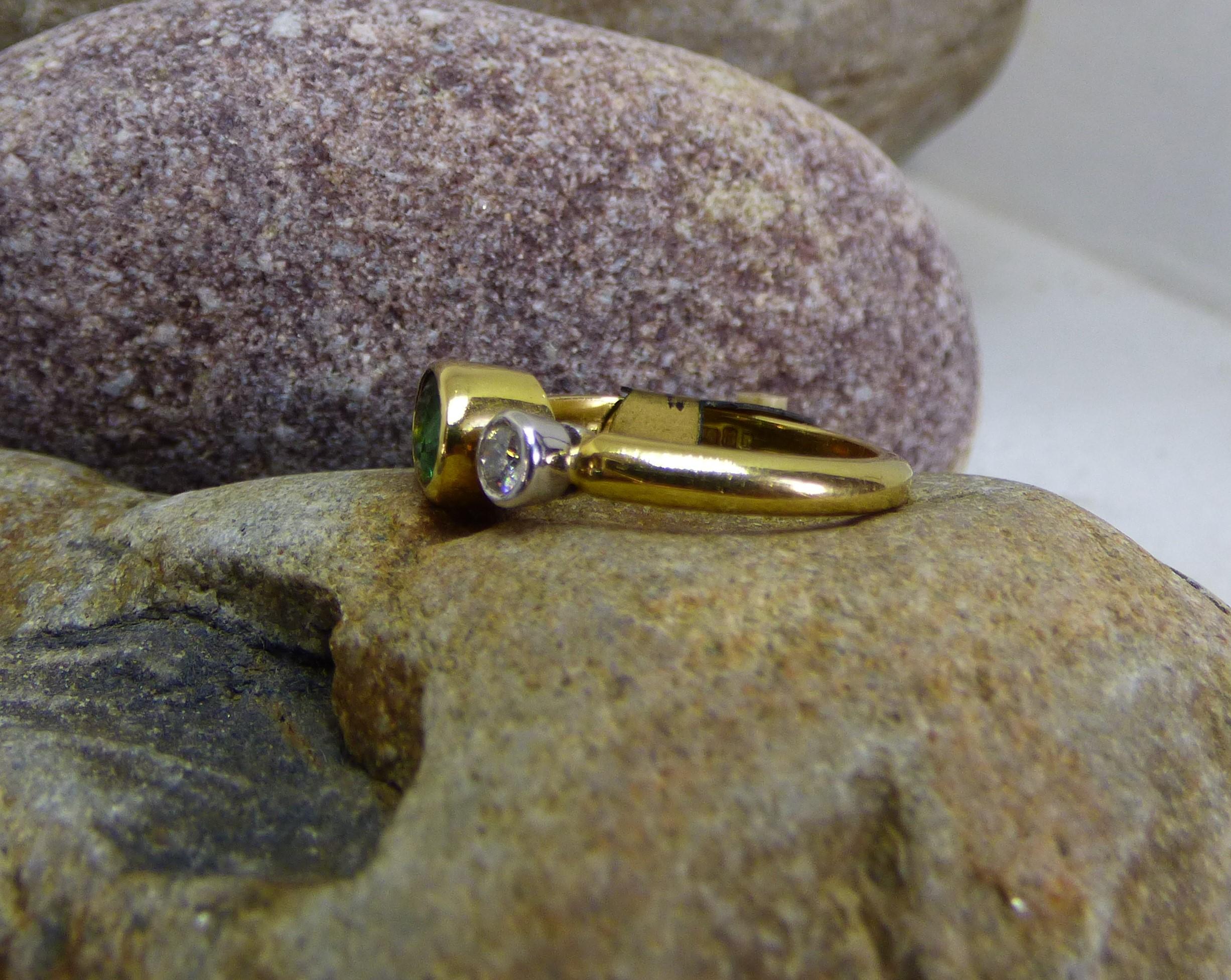 Tsavorite Garnet and Diamond Three Stone Ring in 18K Gold For Sale 4