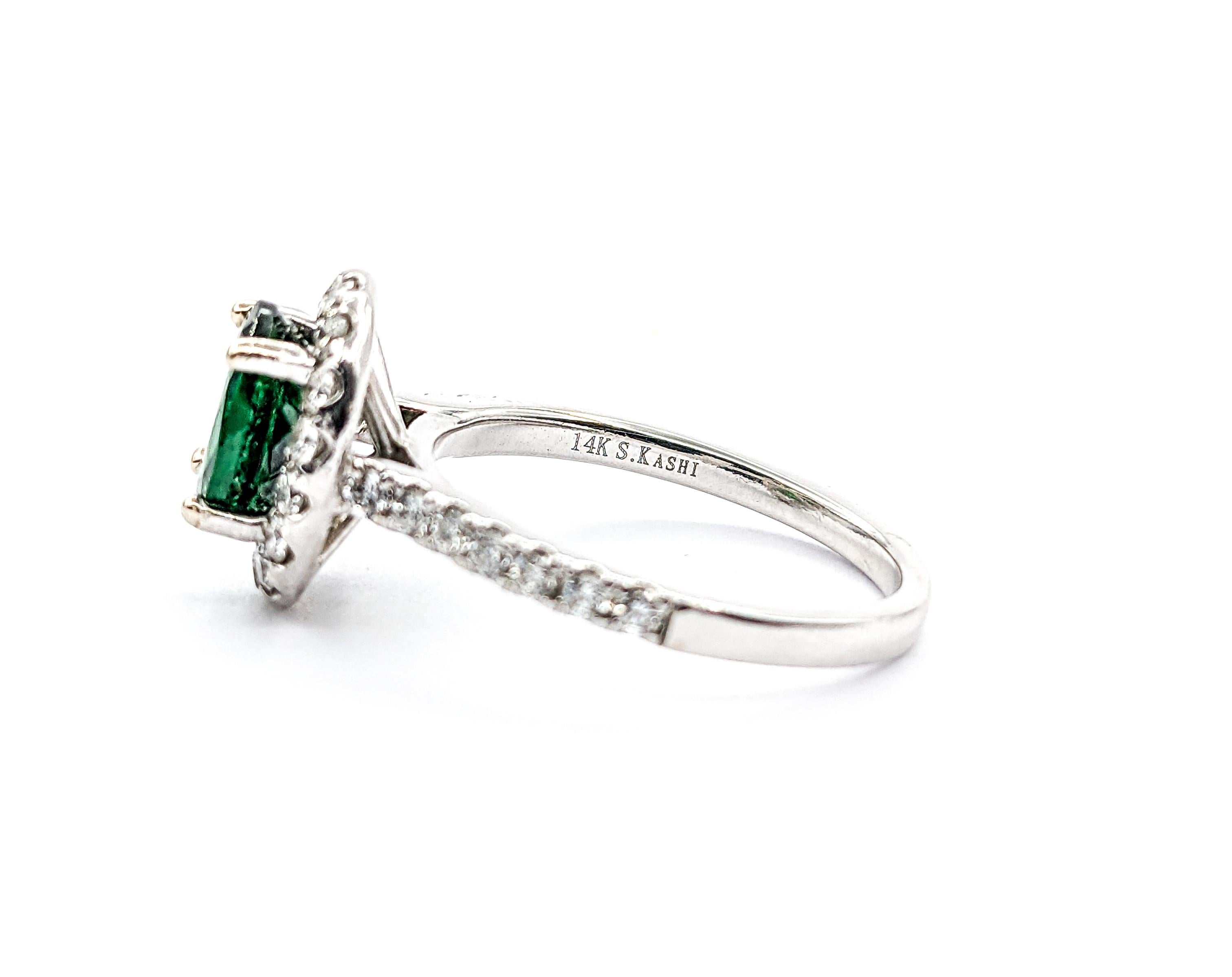 Tsavorite Garnet & Diamond Halo White Gold Ring In Excellent Condition In Bloomington, MN