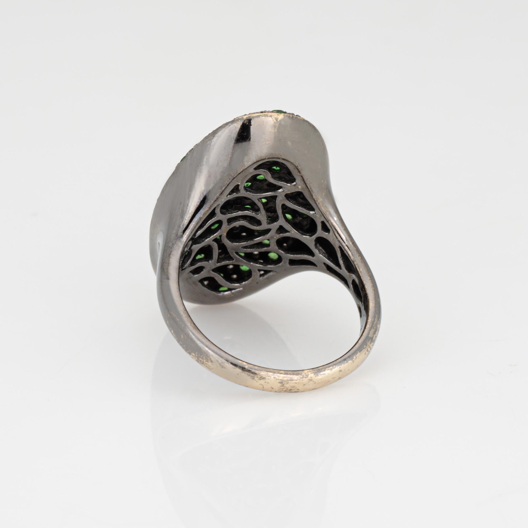 Tsavorit Granat Diamant Ring Sz 6,5 18k geschwärzt Oval Cocktail Estate Jewelry im Zustand „Gut“ im Angebot in Torrance, CA