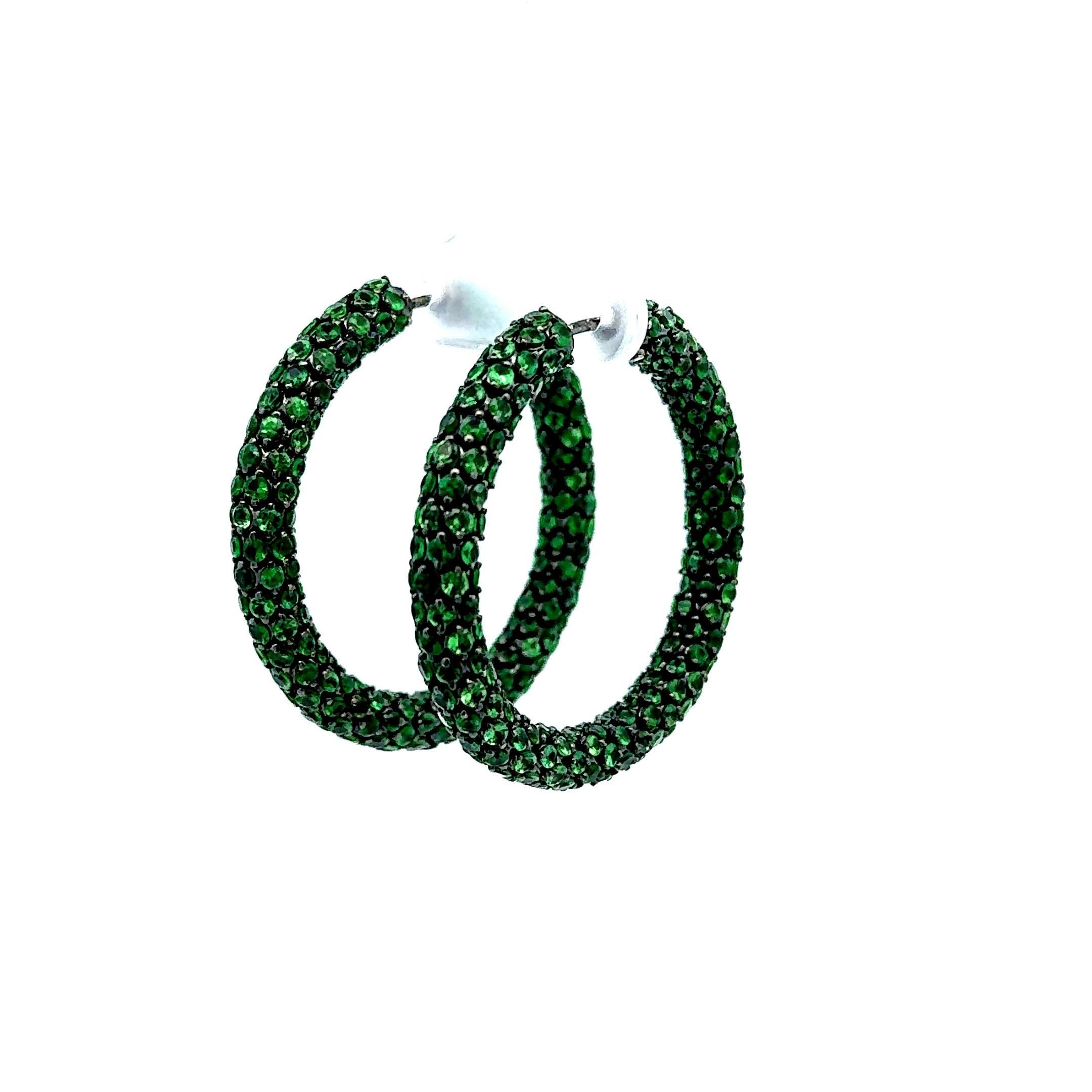 Tsavorit-Granat-Ohrringe aus 18k Gold im Zustand „Hervorragend“ im Angebot in Beverly Hills, CA