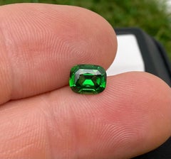 Granato di Tsavorite sfuso 1,66 Ct. gemma naturale, Cuscino, Tanzania, Certificato