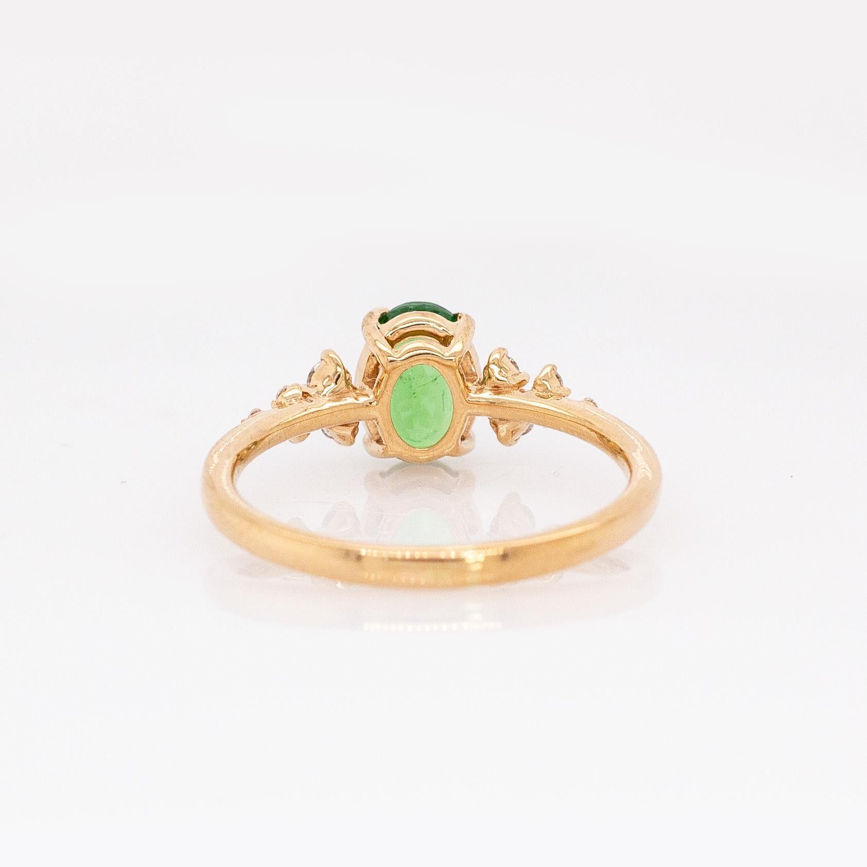 Donna Anello con granato tsavorite e diamanti naturali: Oro massiccio 14k, ovale 7x5mm in vendita