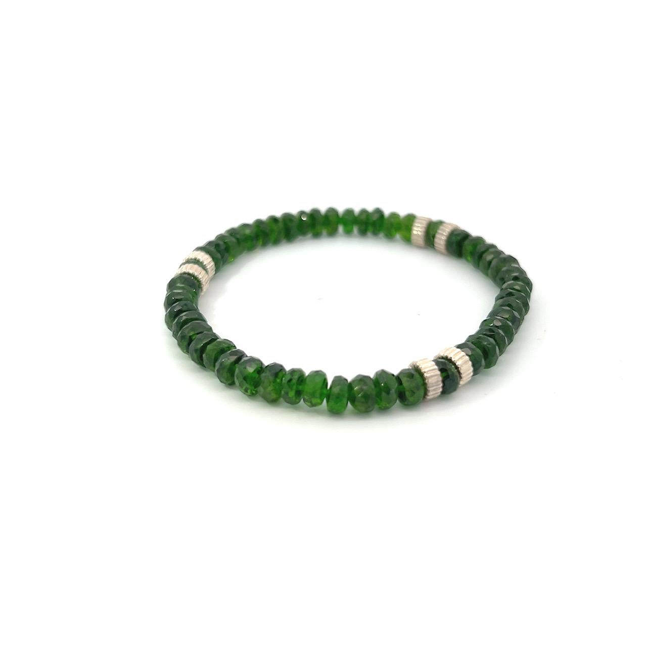 Perlina Bracciale elastico in argento sterling con granato tsavorite 67cts in vendita