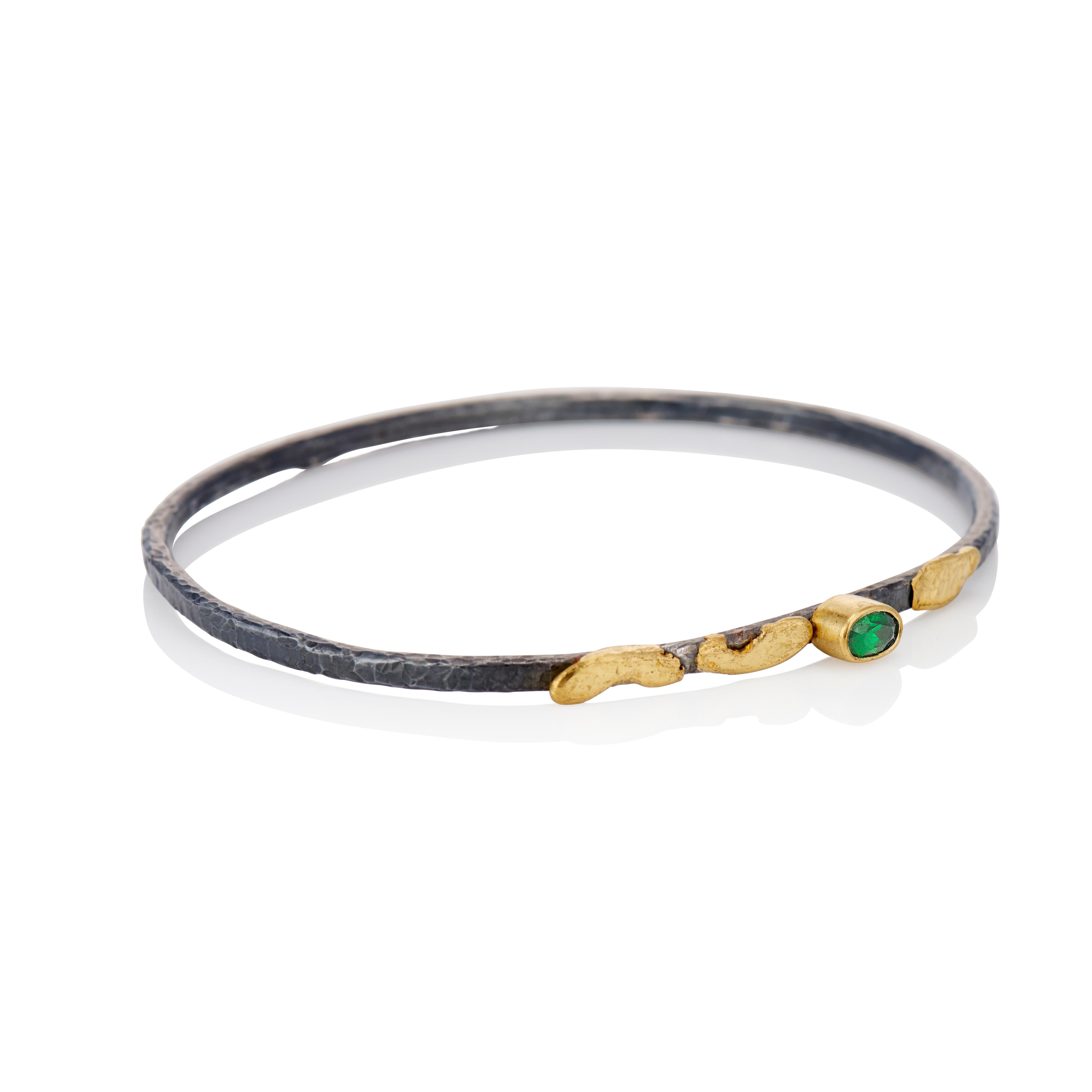 Oval Cut Tsavorite Green Garnet Bangle Bracelet in 22 Karat Yellow Gold & Sterling Silver For Sale