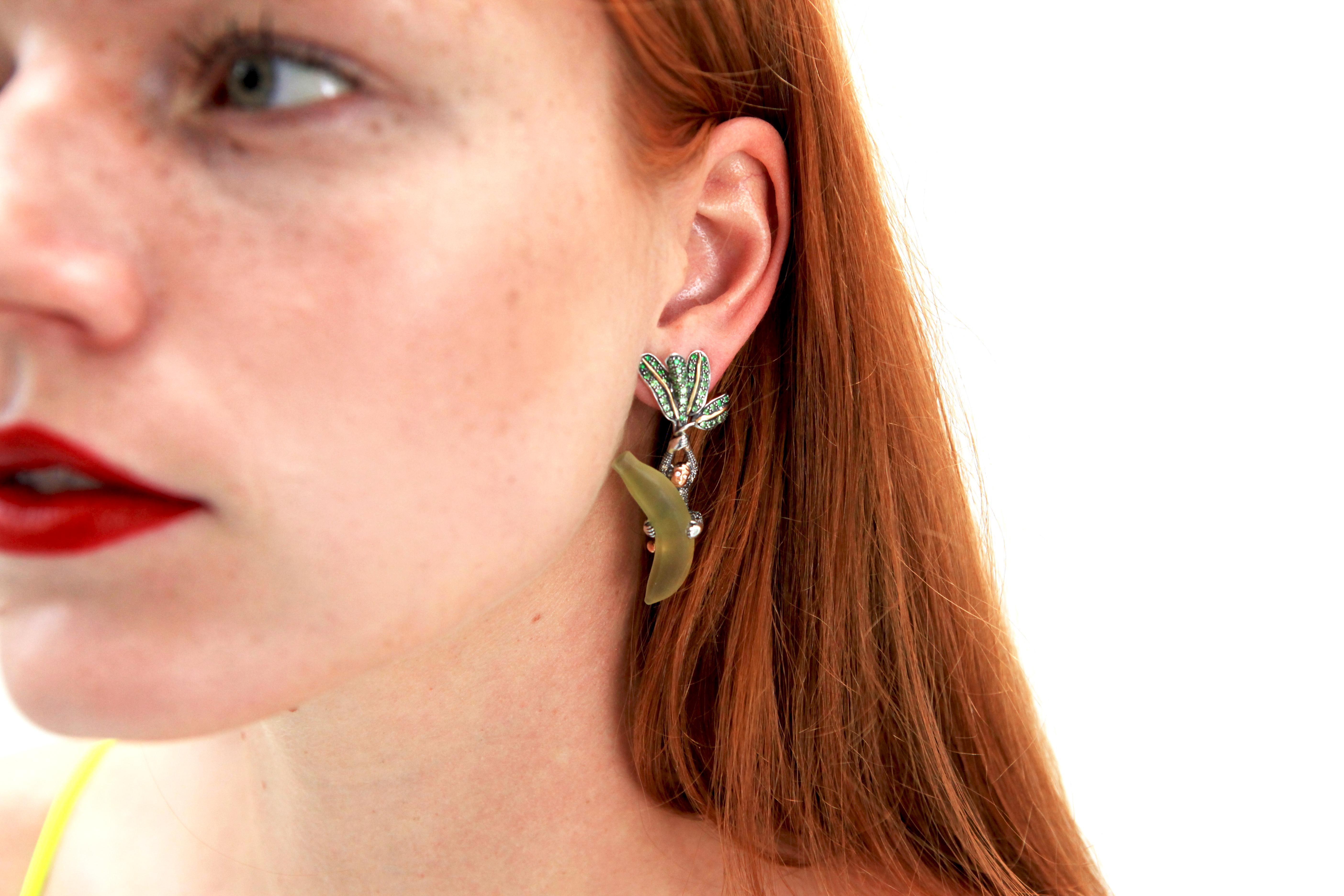 Tsavorite Palm Leaf with Diamond Monkey on Lemon Quartz Banana 18k Gold Earrings In New Condition For Sale In Amsterdam, NL