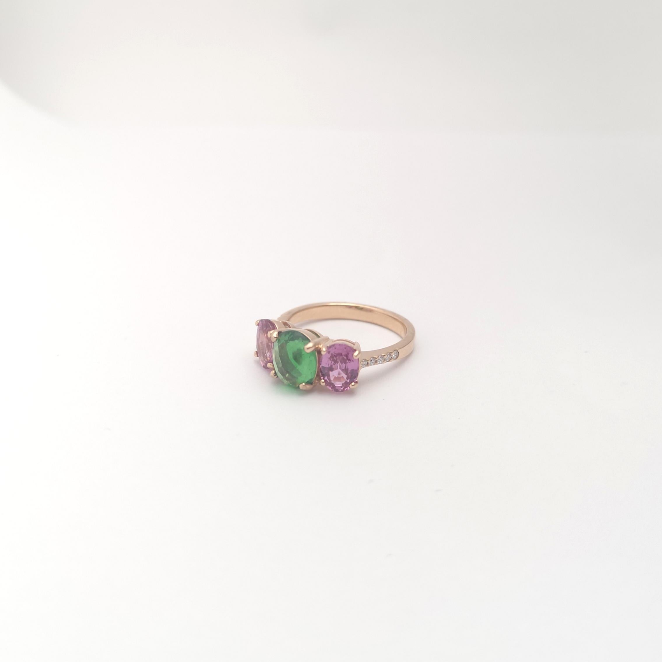 Tsavorite, Pink Sapphire and Diamond Ring set in 18K Rose Gold Settings For Sale 3